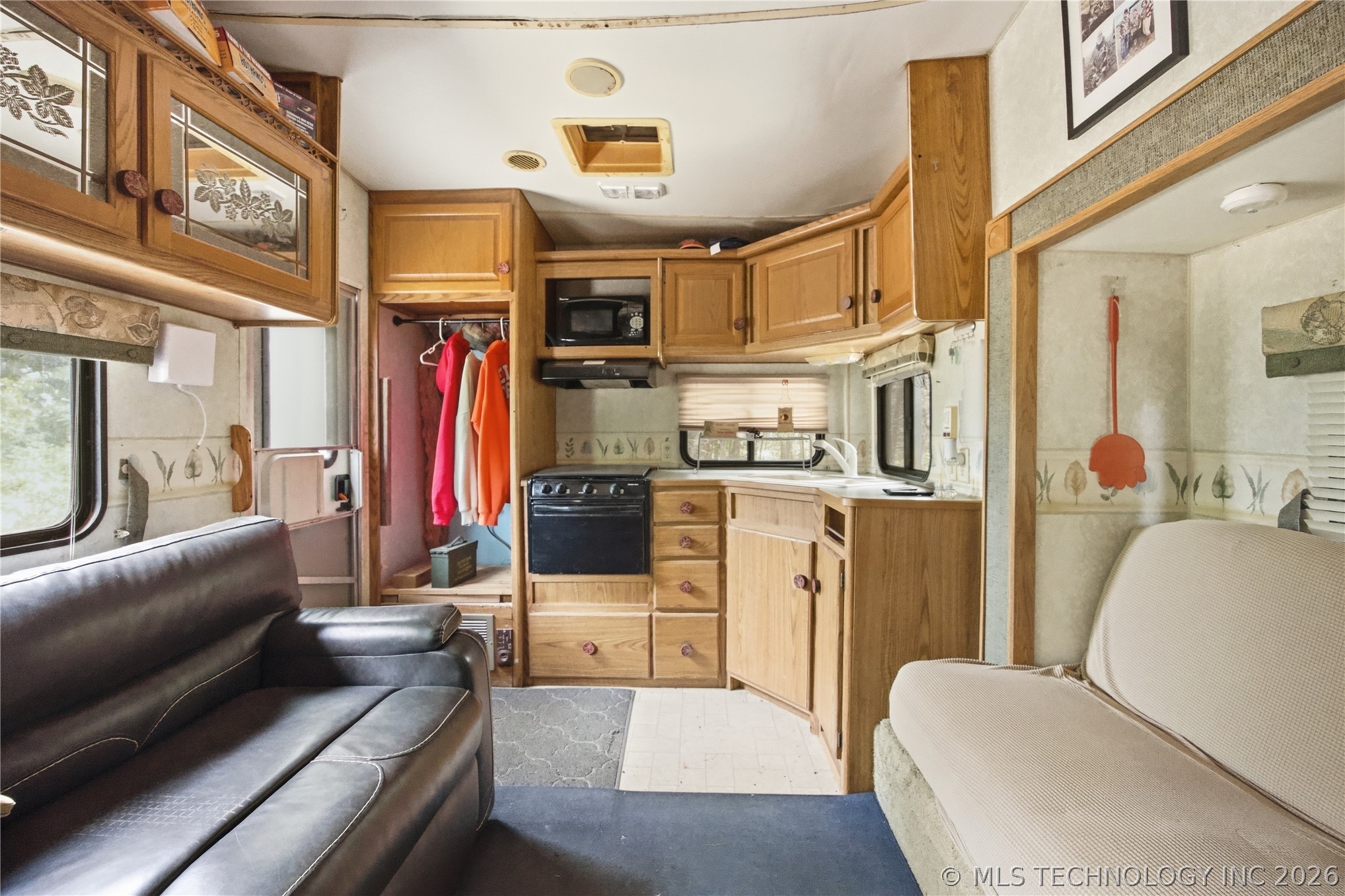958 S Buffalo Road Stuart OK 74570