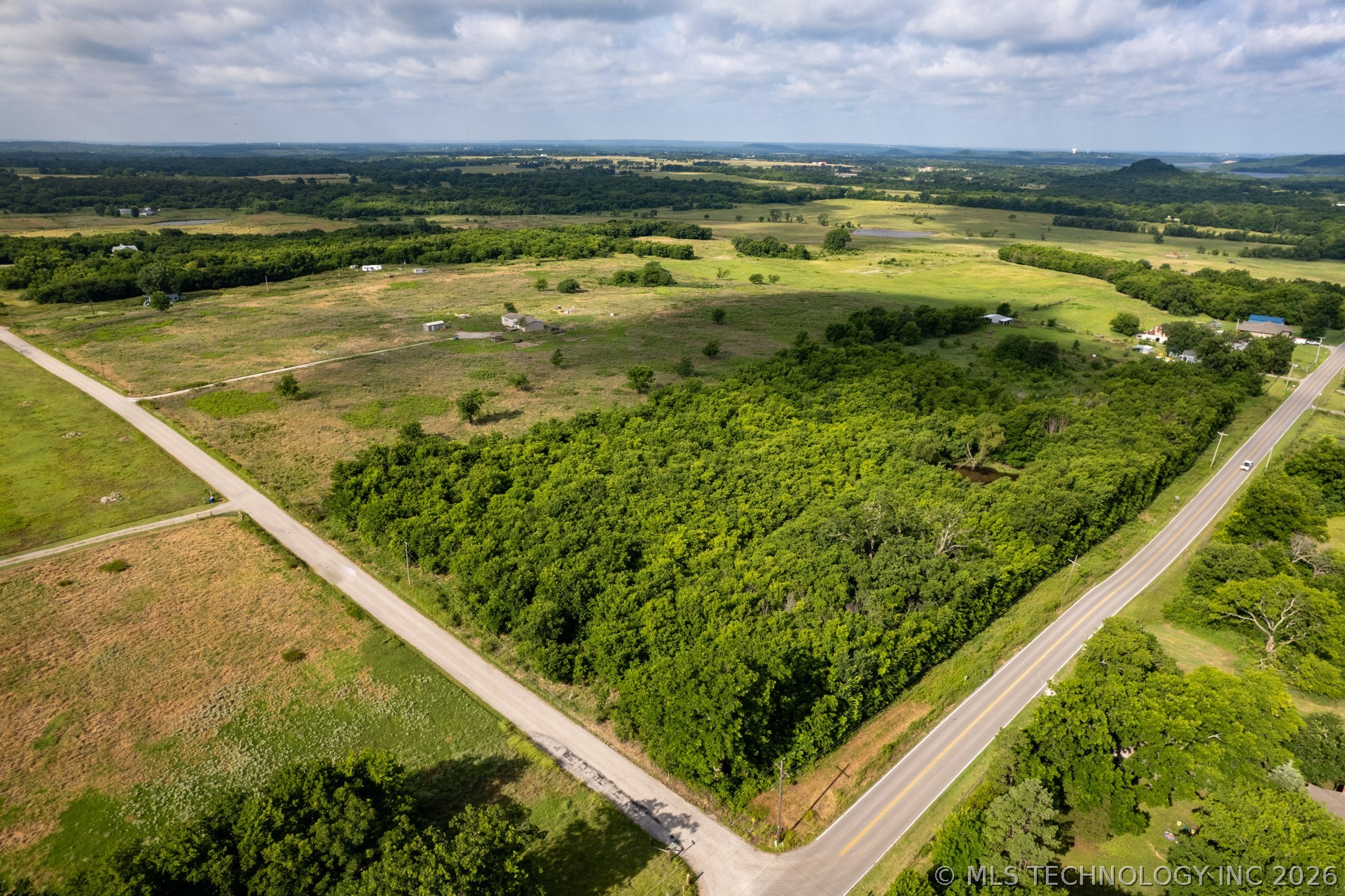 5 E 400 Road Claremore OK 74017