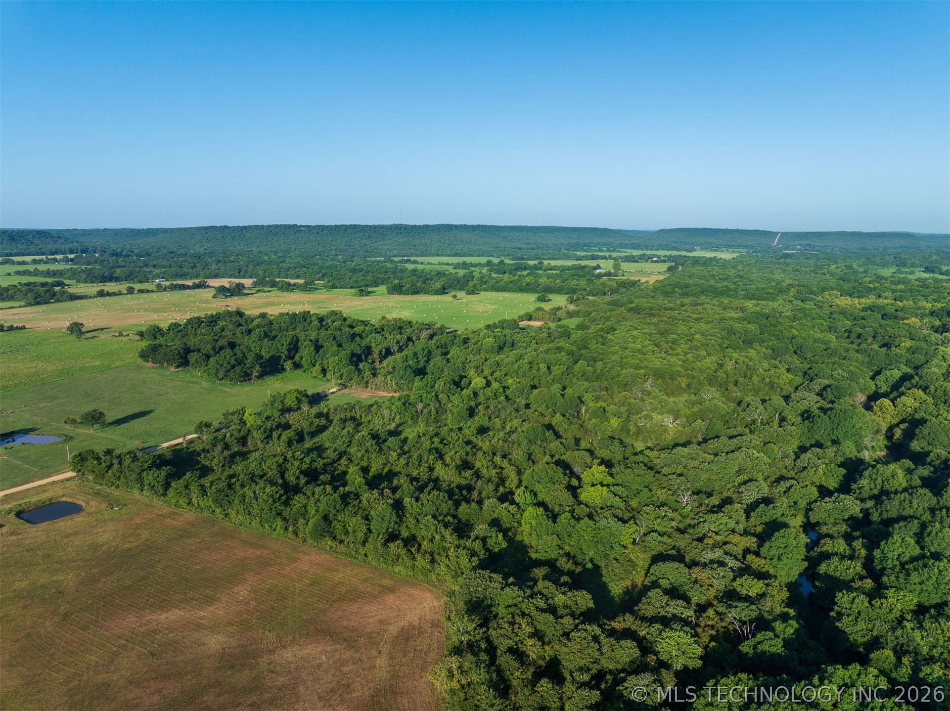 1 E 1020 Road Warner OK 74469