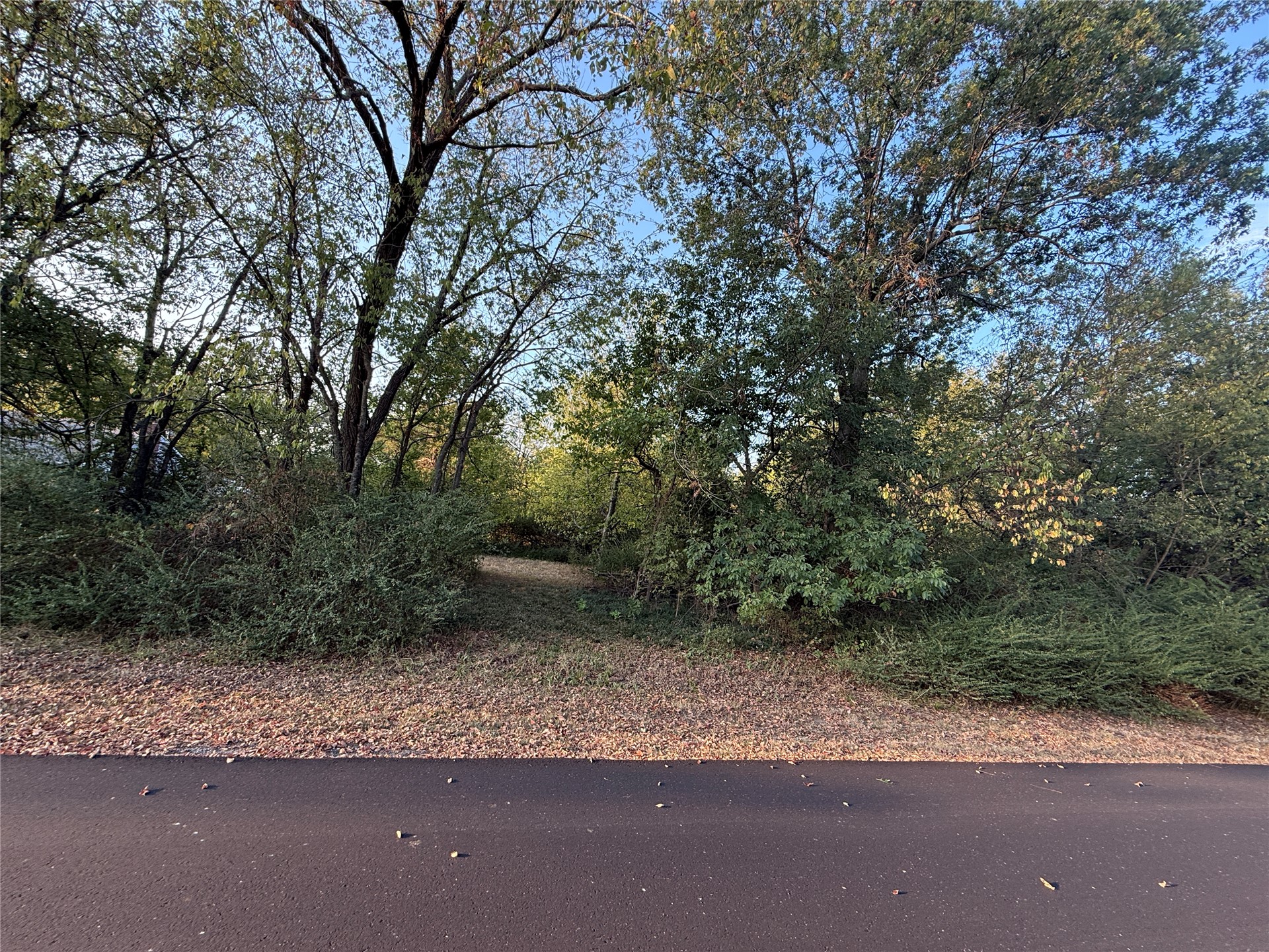 E Spotted Horse Drive Claremore OK 74019