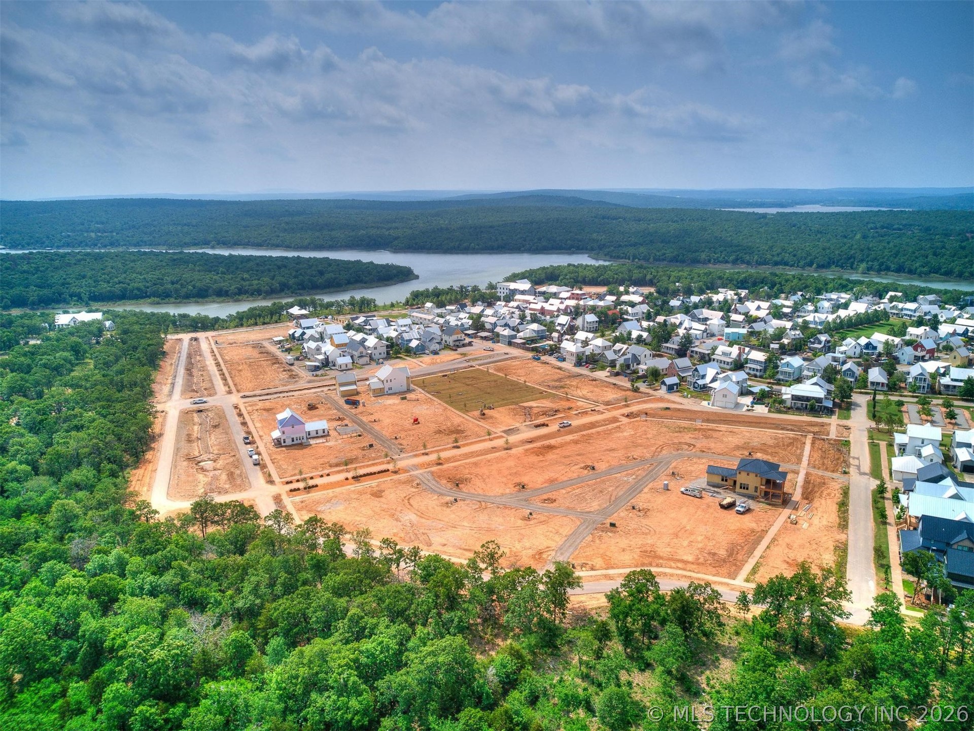 32 Hill Street Carlton Landing OK 74432