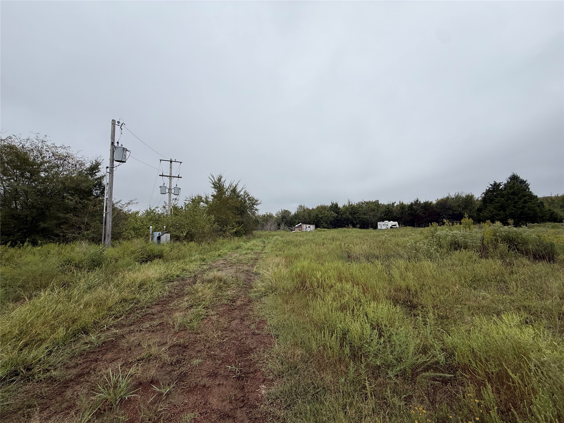 9016 E 121 Road Dustin OK 74839