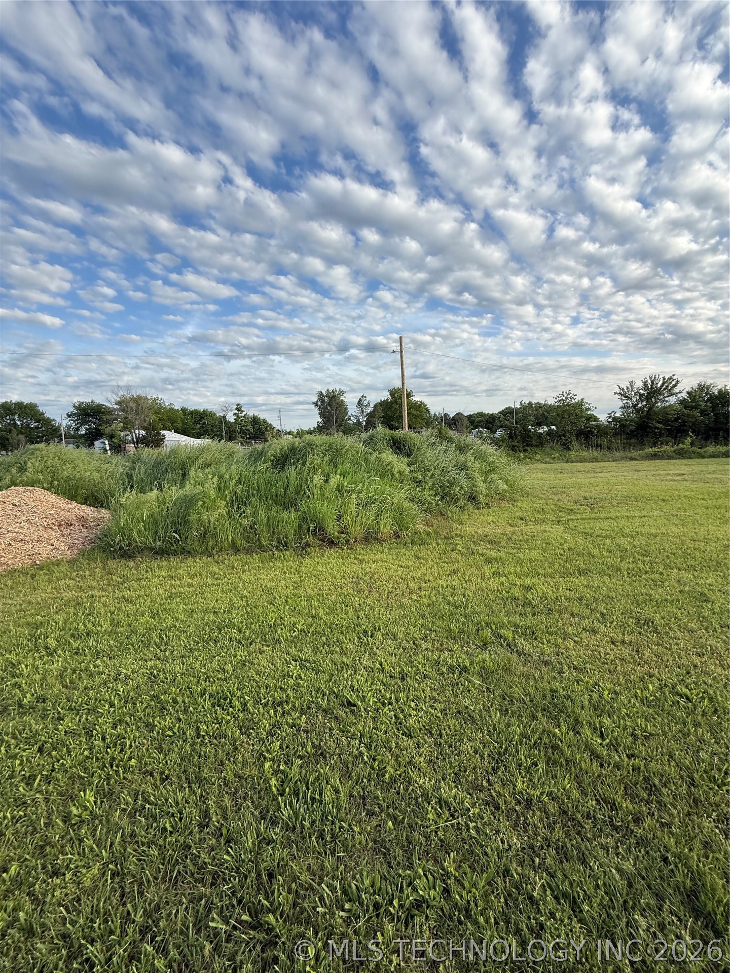 805 Robertson Highway Henryetta OK 74437