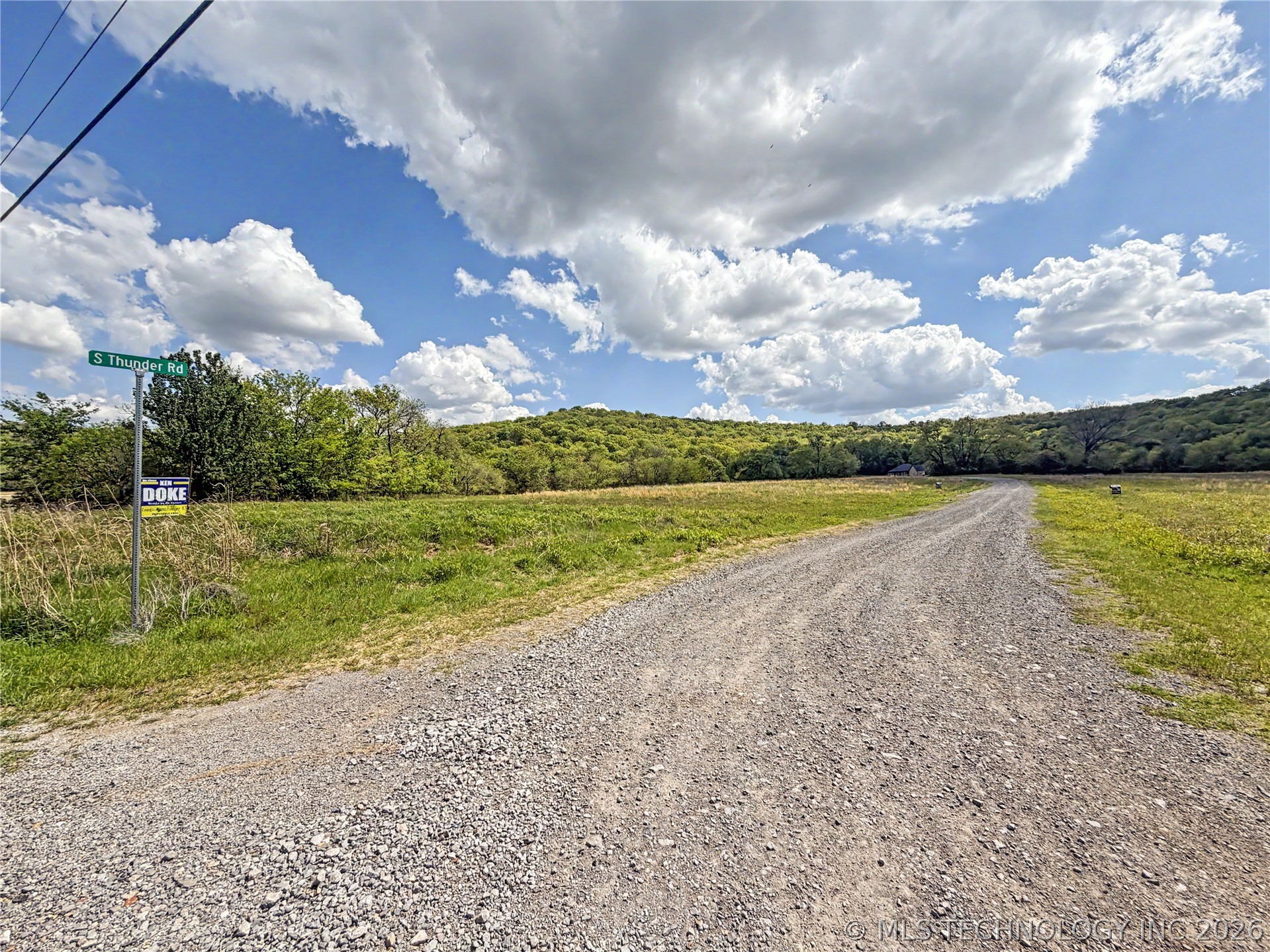 404 S Thunder Road Fort Gibson OK 74434