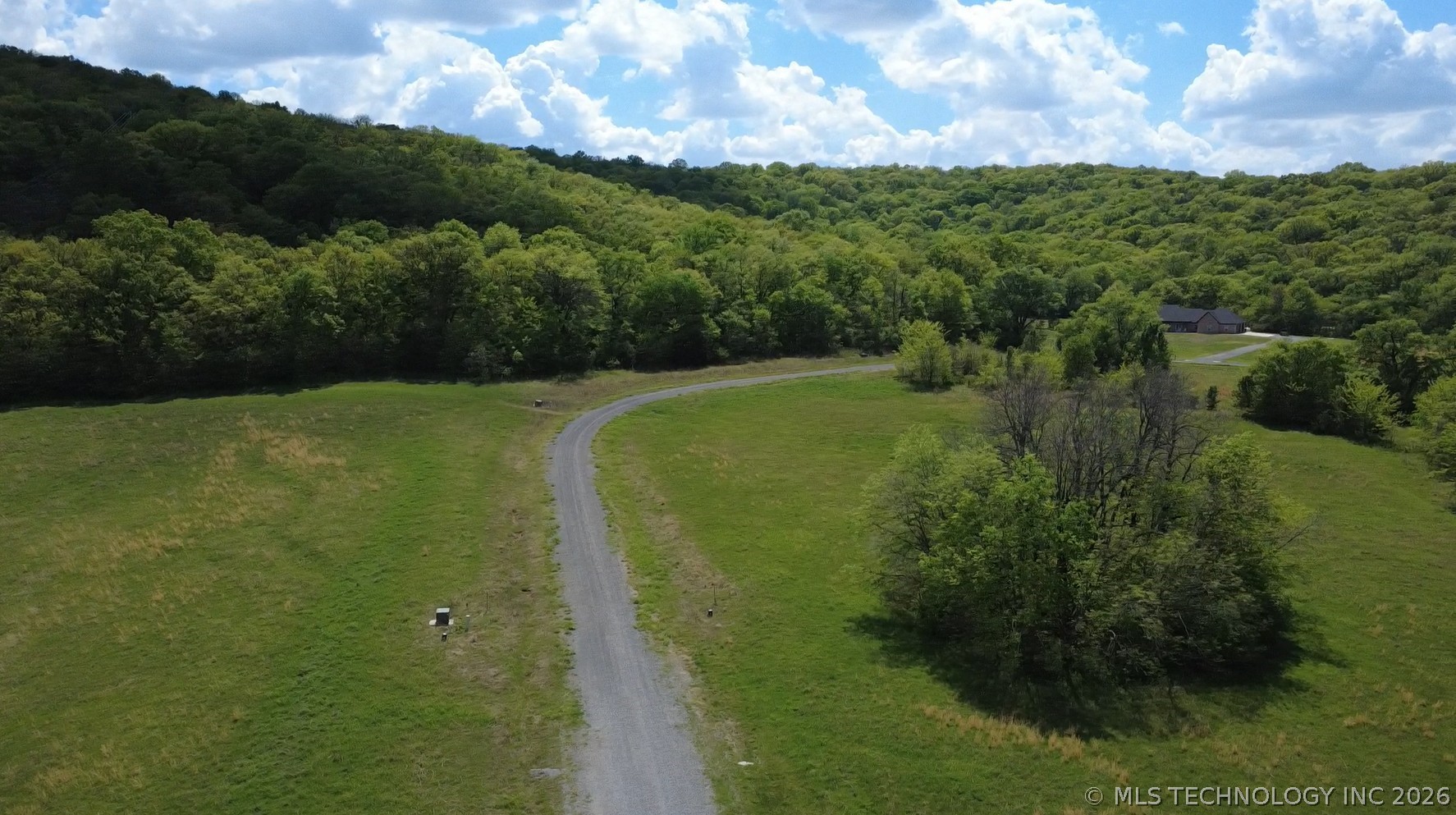 404 S Thunder Road Fort Gibson OK 74434