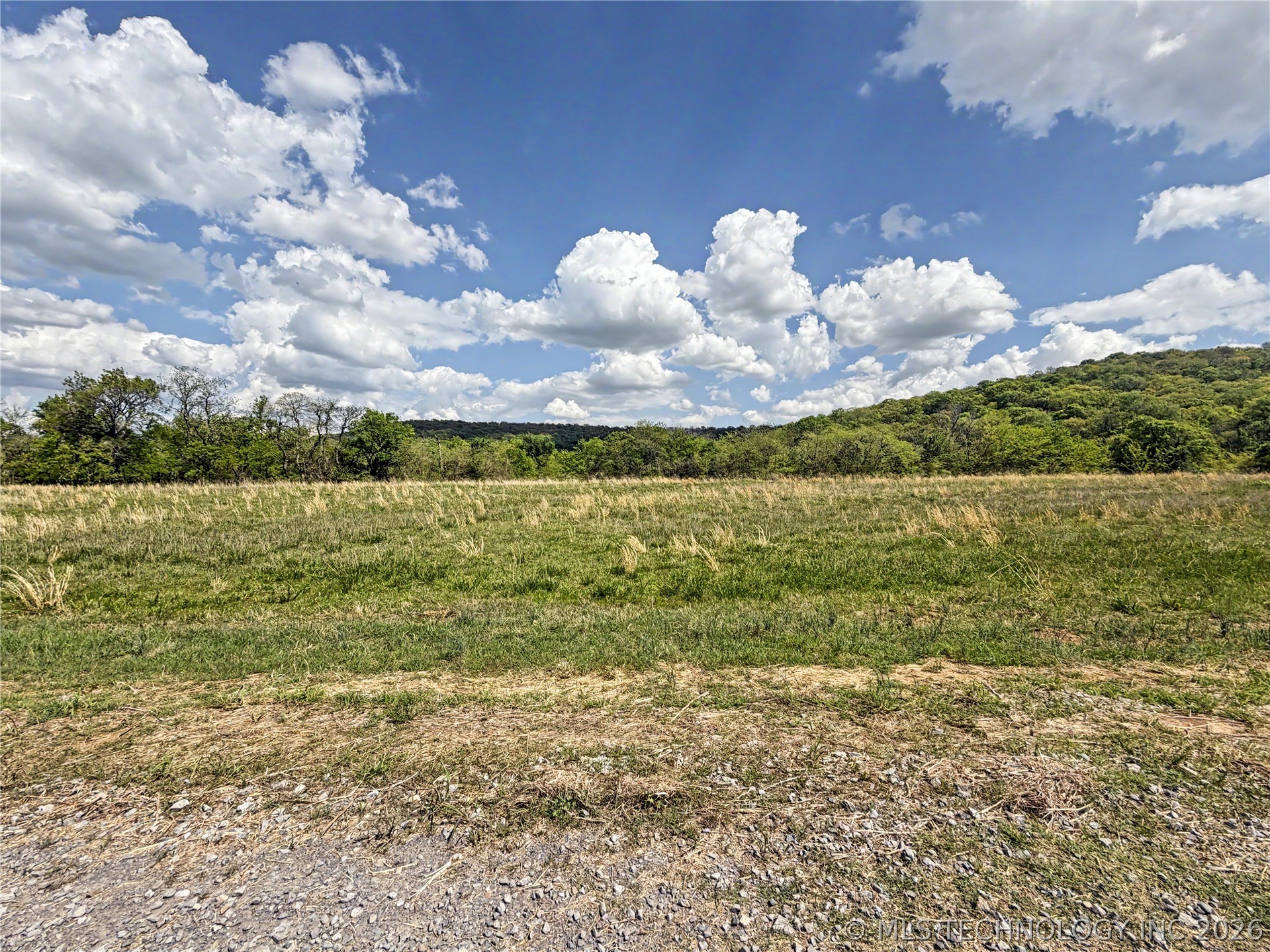 404 S Thunder Road Fort Gibson OK 74434