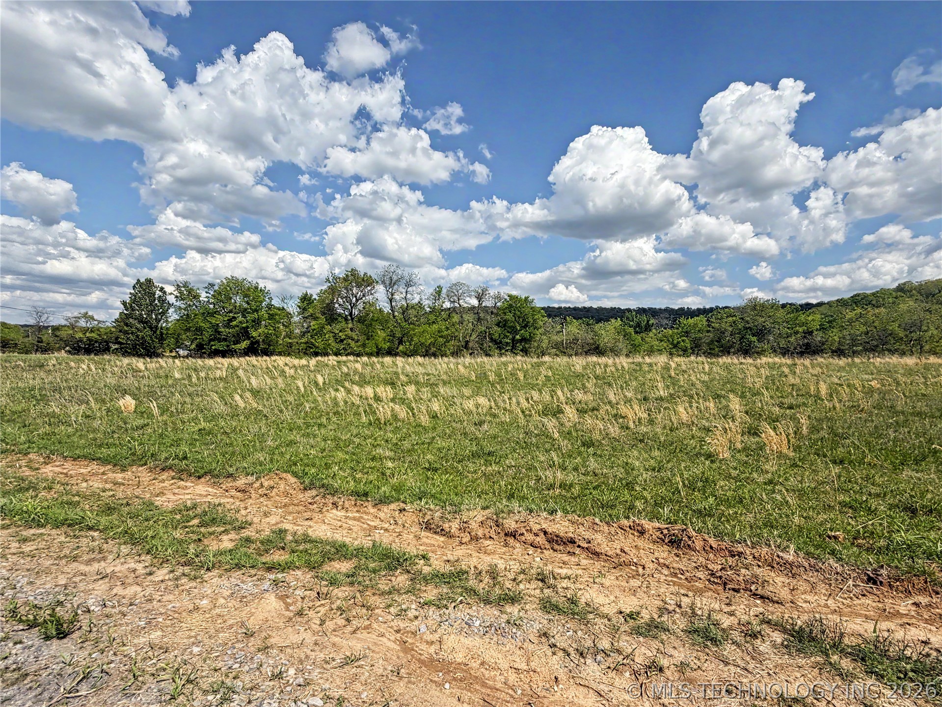 404 S Thunder Road Fort Gibson OK 74434