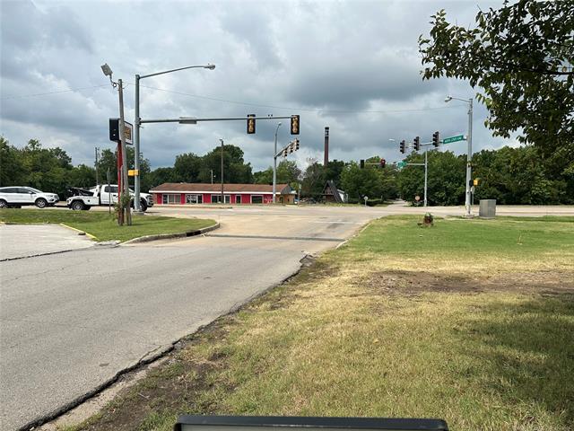 917 Martin Luther King Drive Okmulgee OK 74447