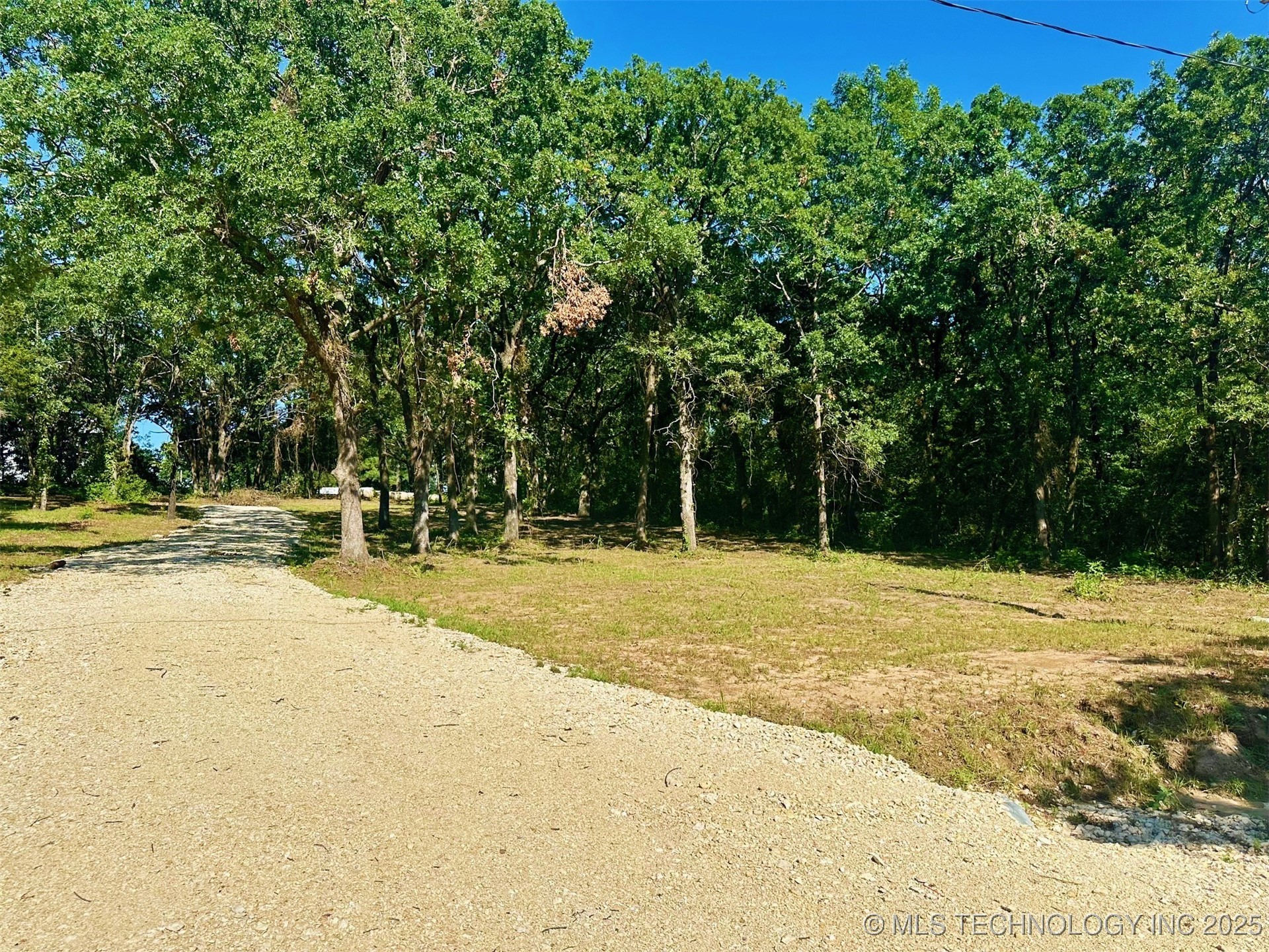 2142 Edge Road Kingston OK 73439