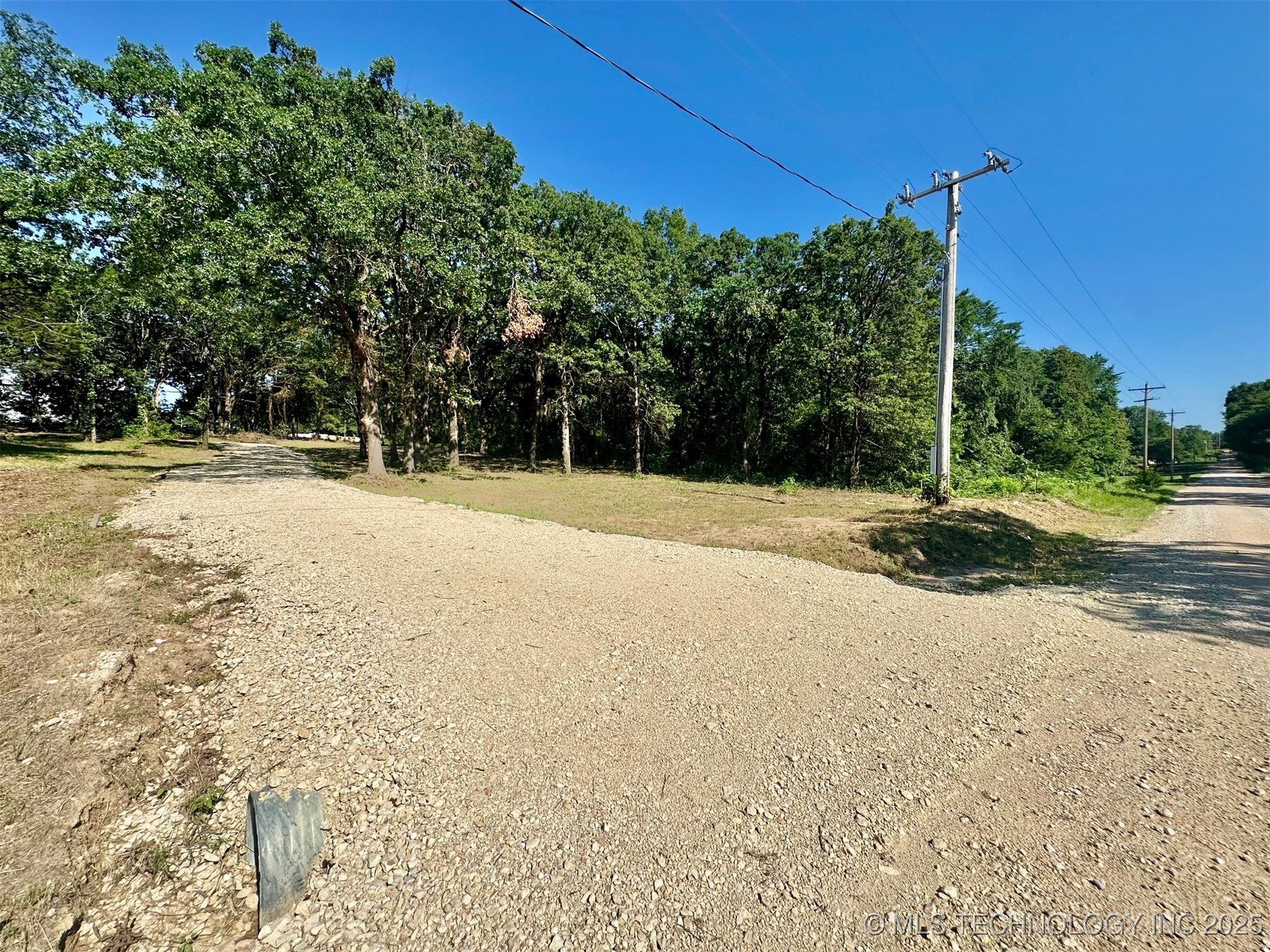 2142 Edge Road Kingston OK 73439
