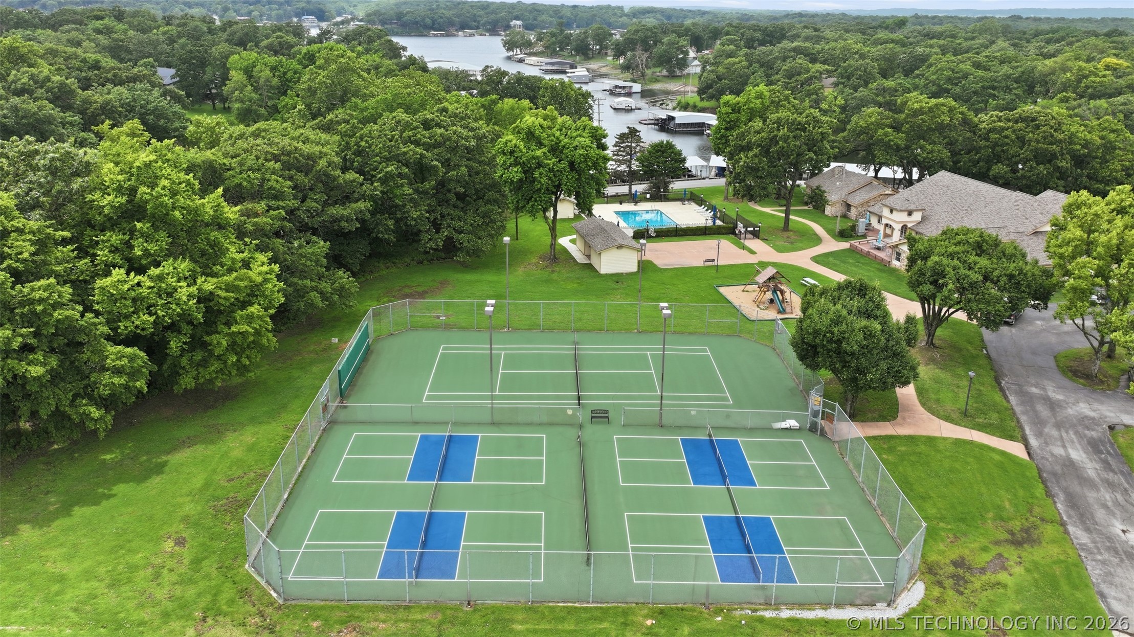 87 Pebble Beach Afton OK 74331