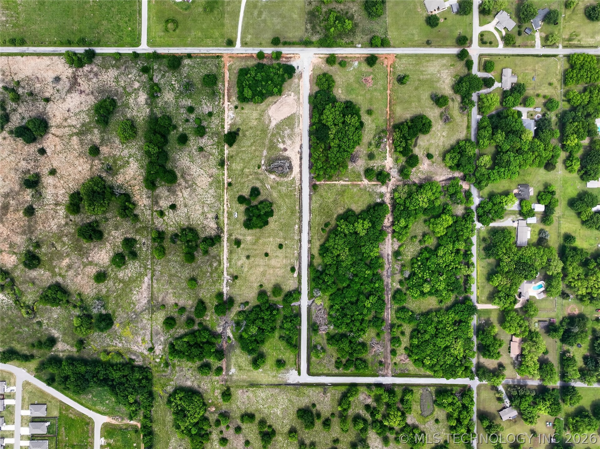 E 16 Avenue N Chouteau OK 74337
