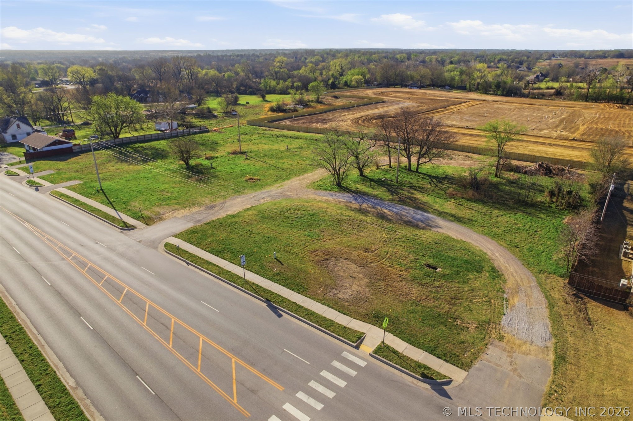 2301 W Broadway Street Collinsville OK 74021