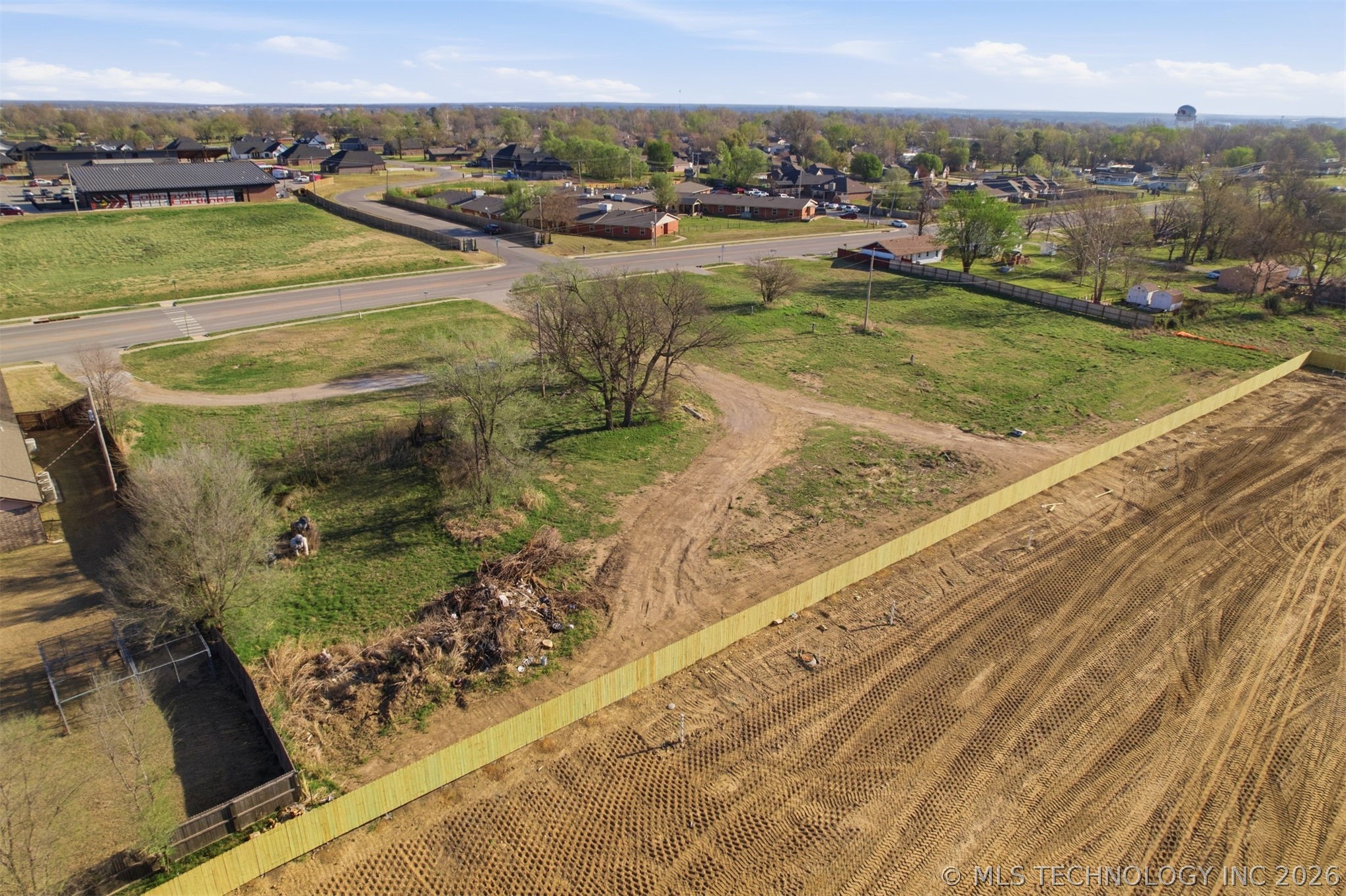 2301 W Broadway Street Collinsville OK 74021