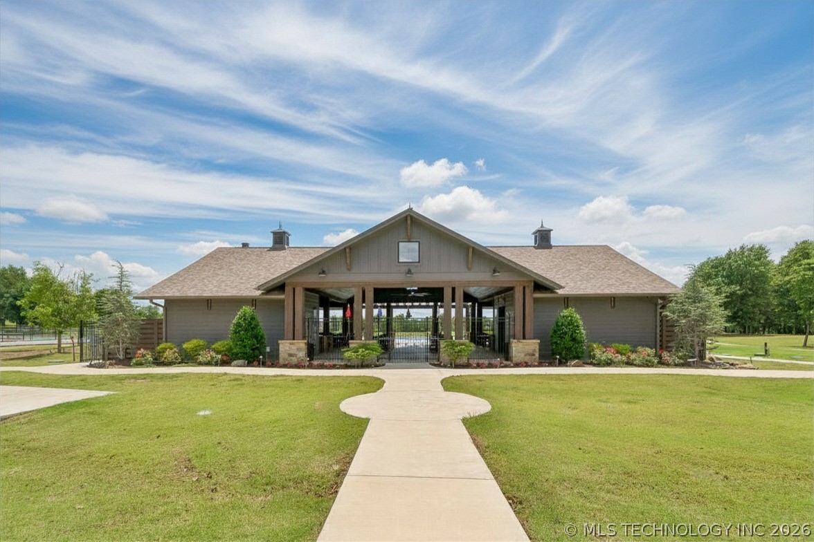 204 Patriot Pointe Eufaula OK 74432