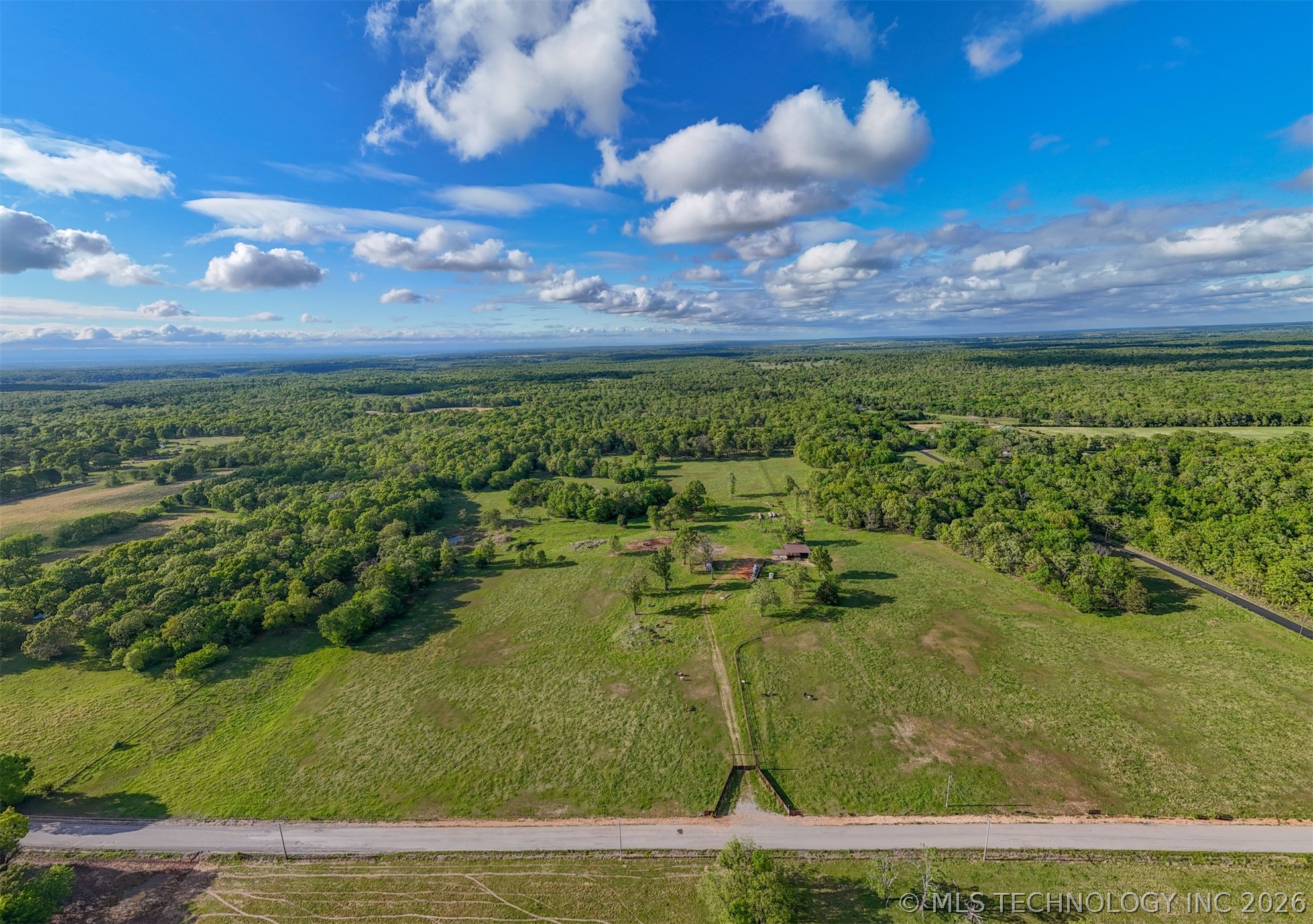 7885 E 590 Road Locust Grove OK 74352