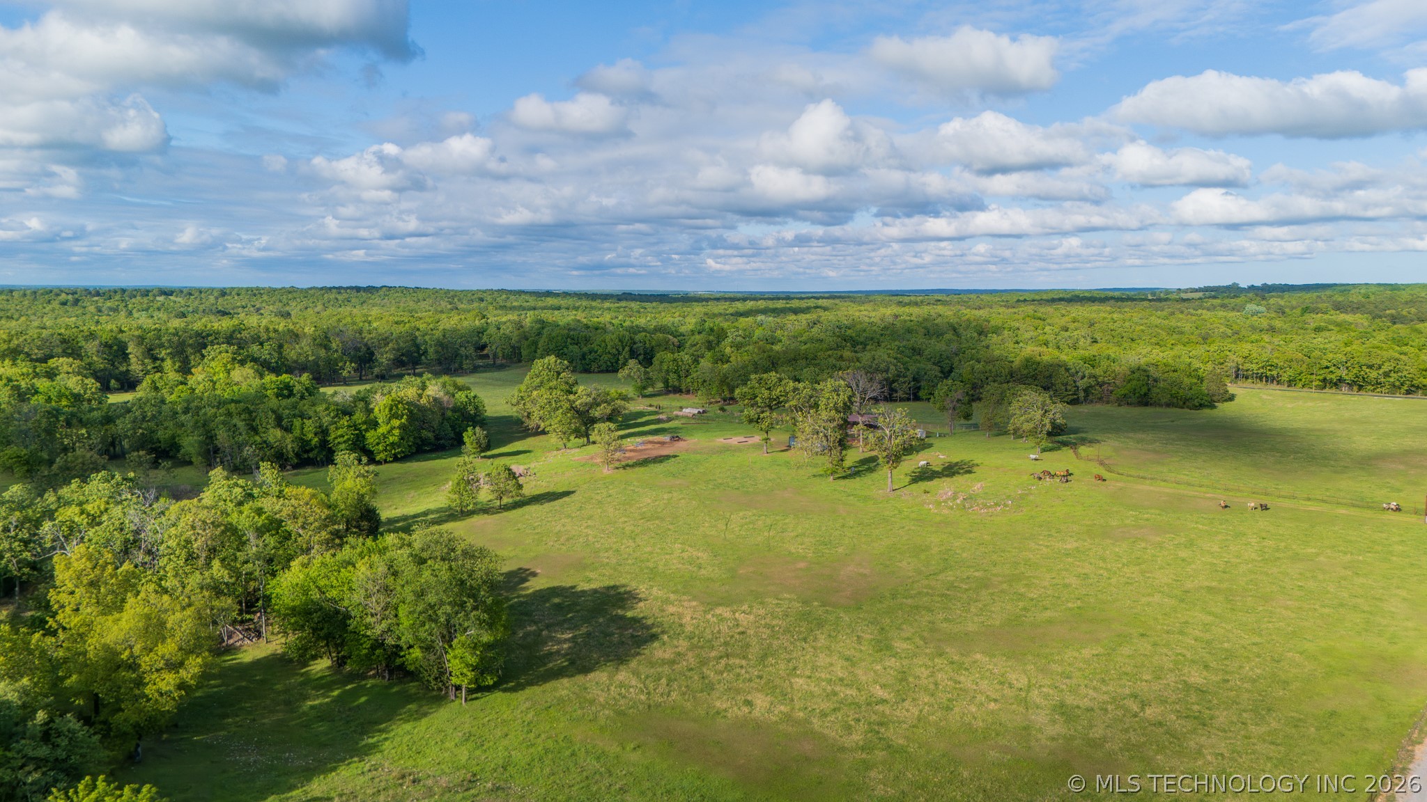 7885 E 590 Road Locust Grove OK 74352