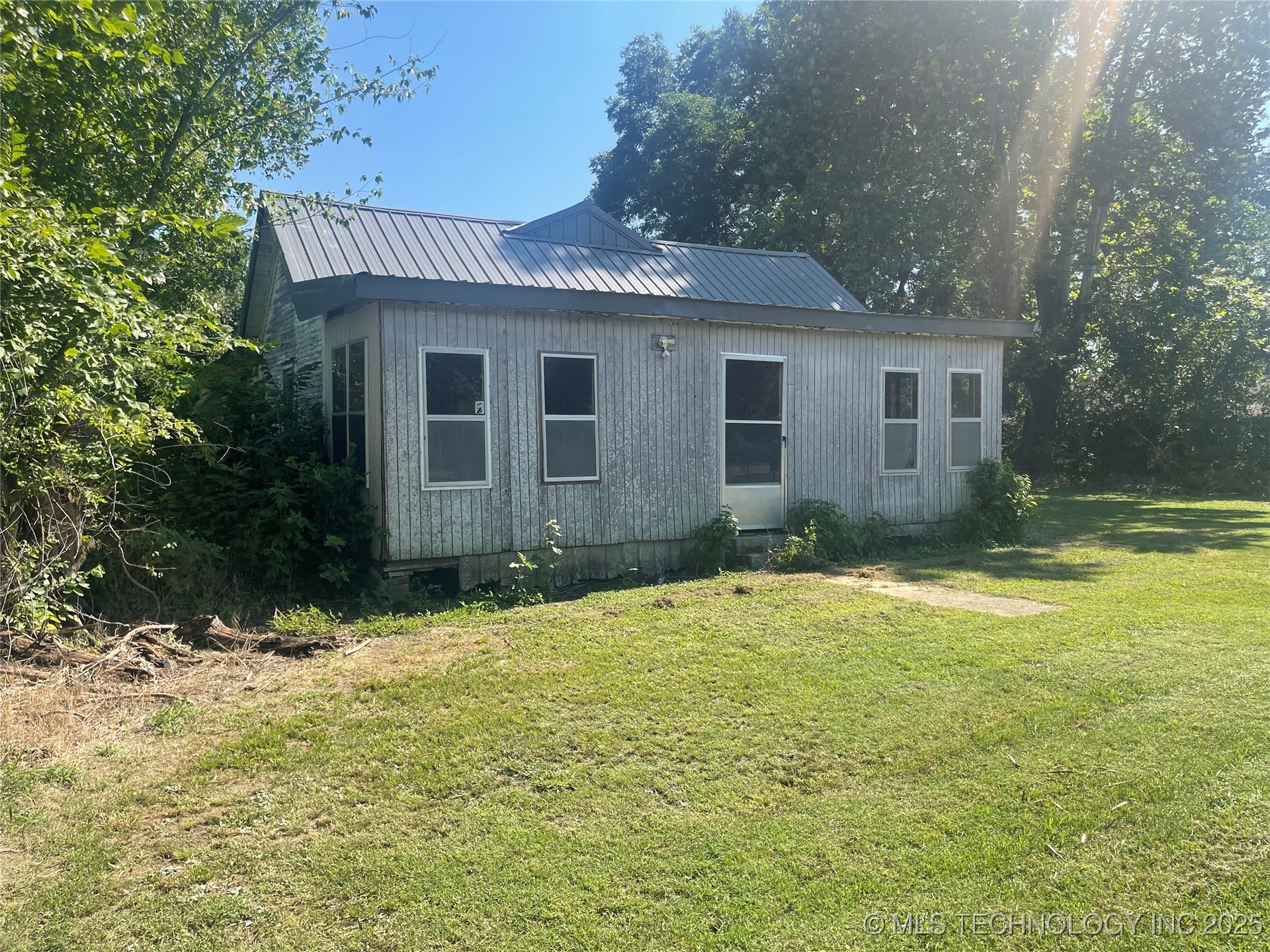 409 E State Highway 1 Allen OK 74825