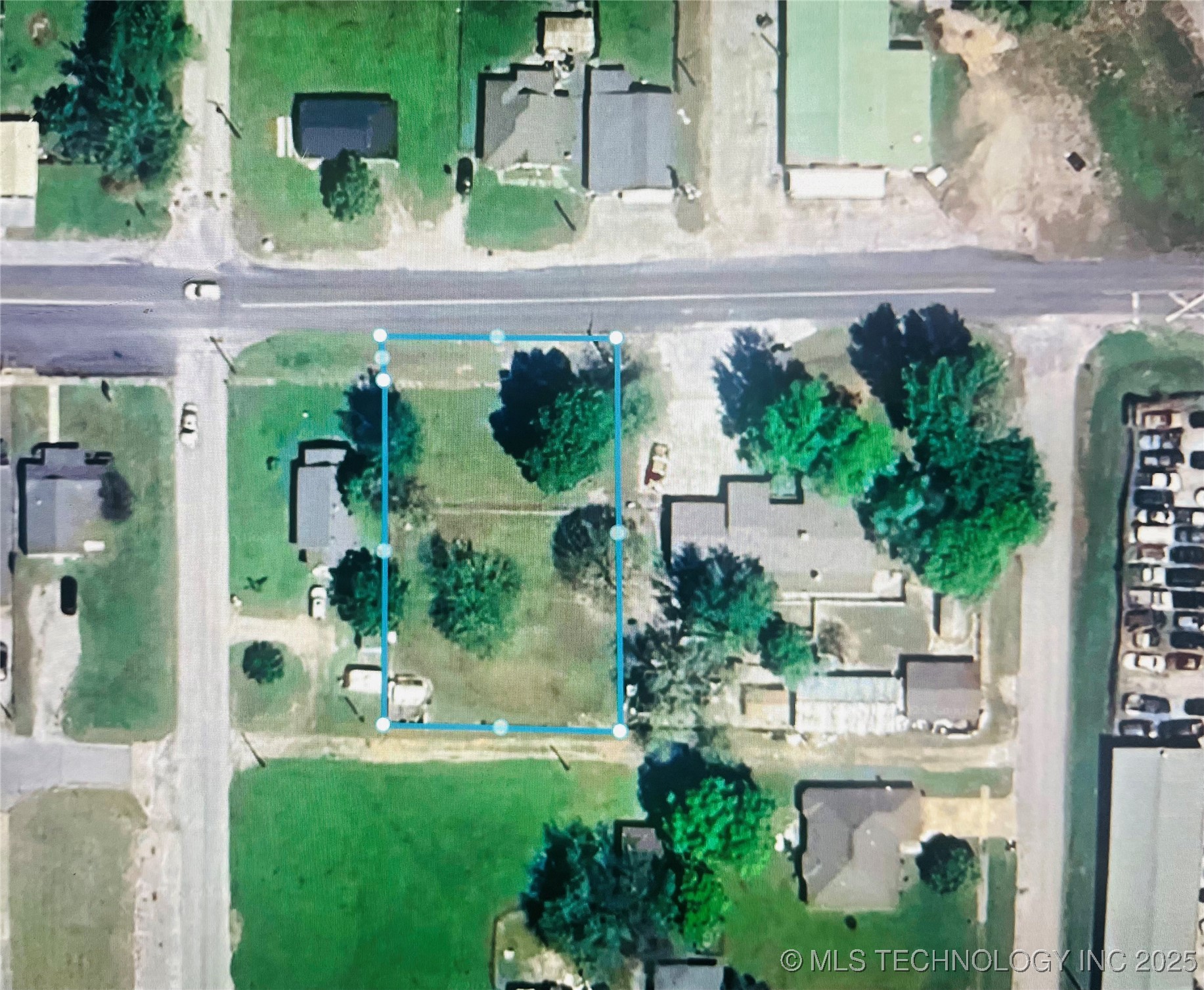 210 E Chestnut Street Coweta OK 74429