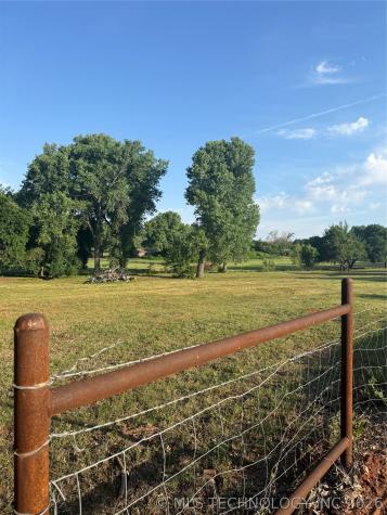 Rockwell Avenue S Blanchard OK 73010