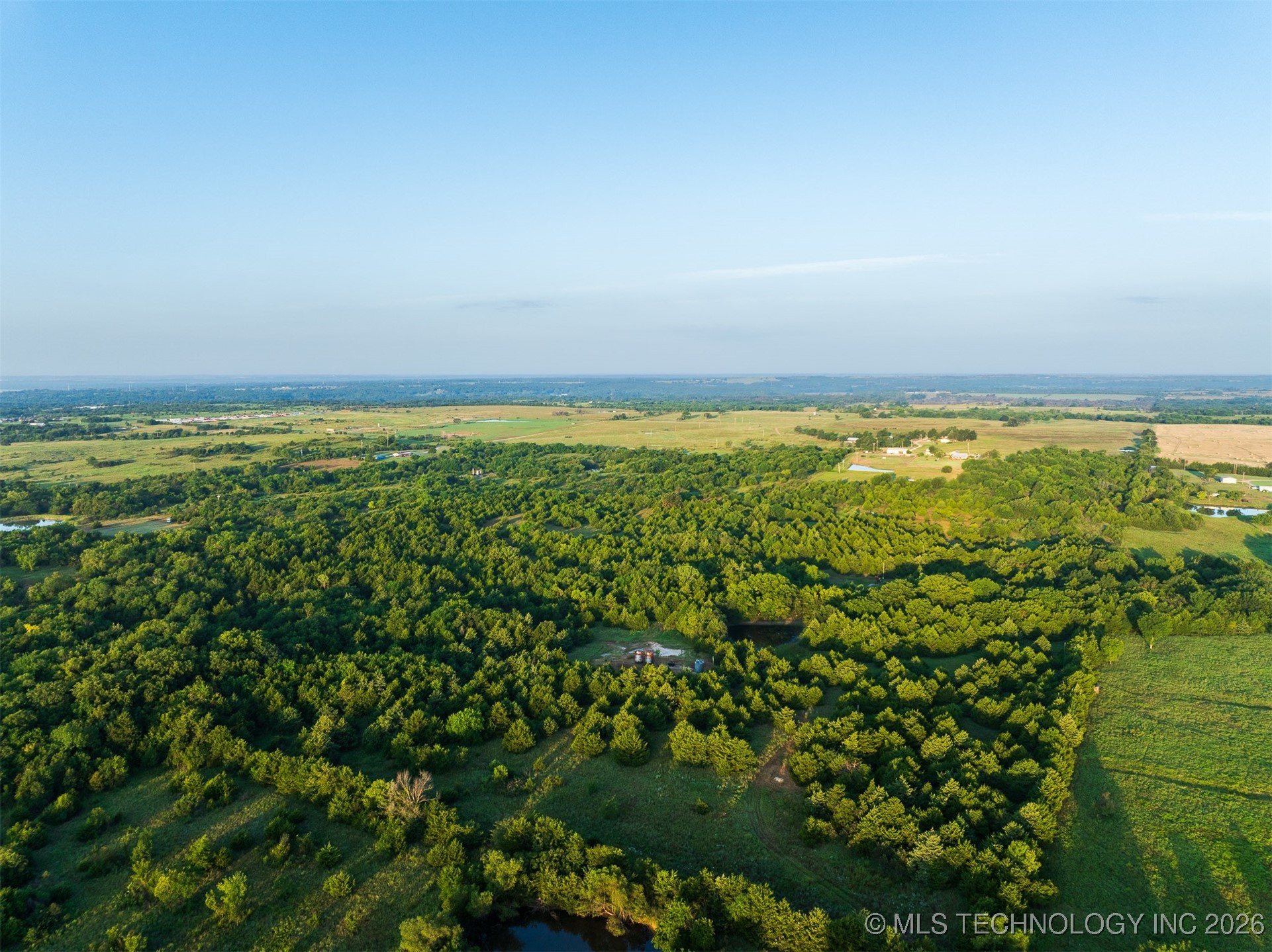 2 E Mcelroy Road Yale OK 74085