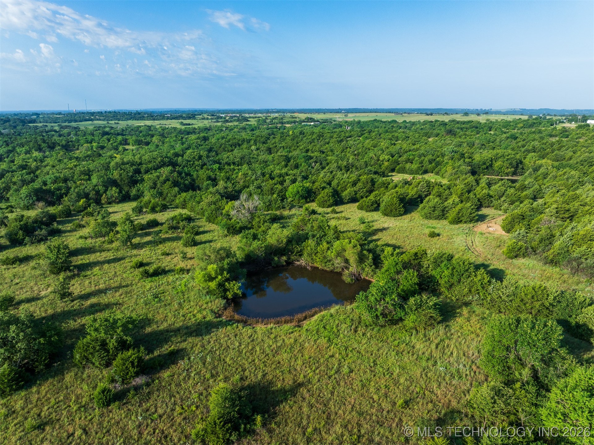 2 E Mcelroy Road Yale OK 74085