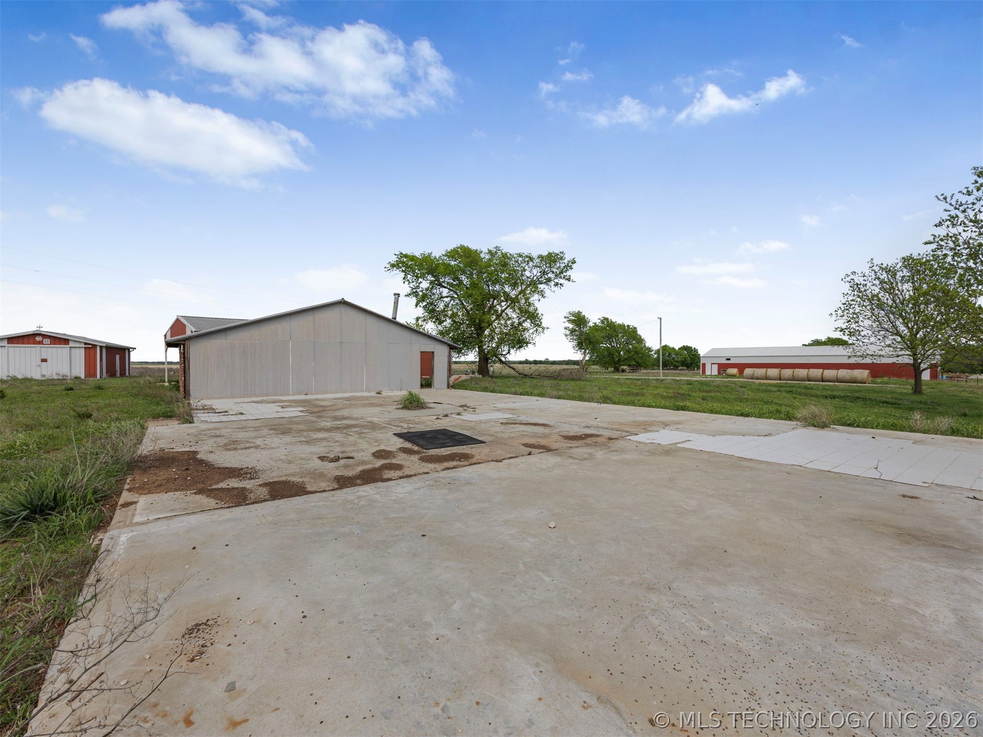 105 S 194th Street W Council Hill OK 74428