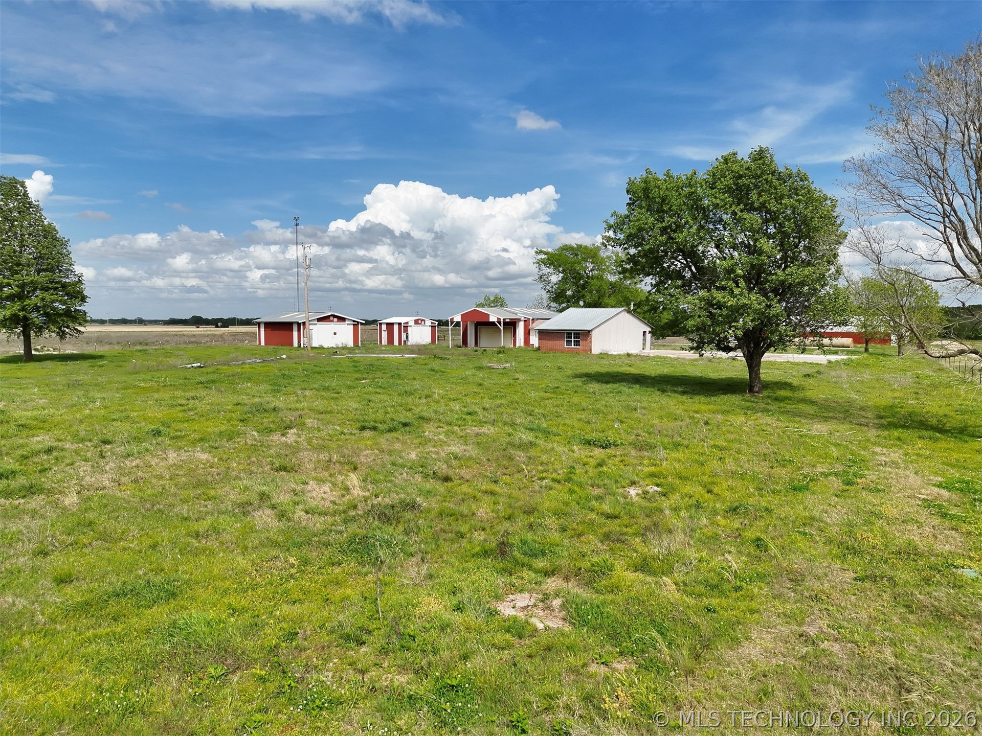 105 S 194th Street W Council Hill OK 74428