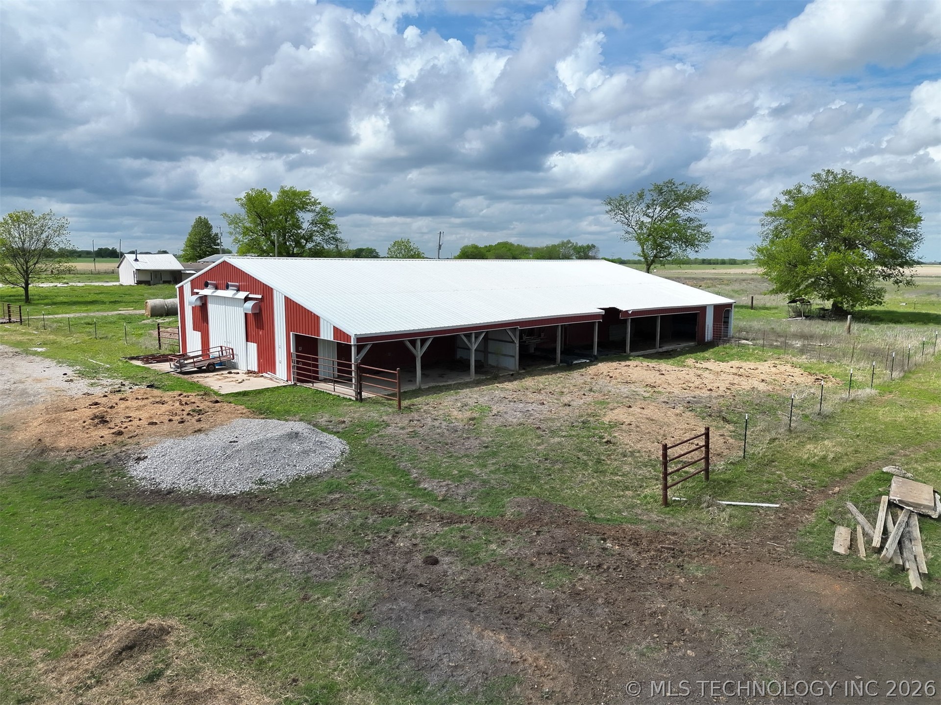 105 S 194th Street W Council Hill OK 74428