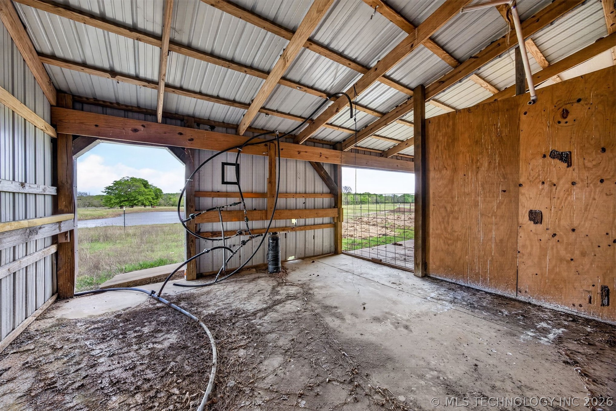 105 S 194th Street W Council Hill OK 74428