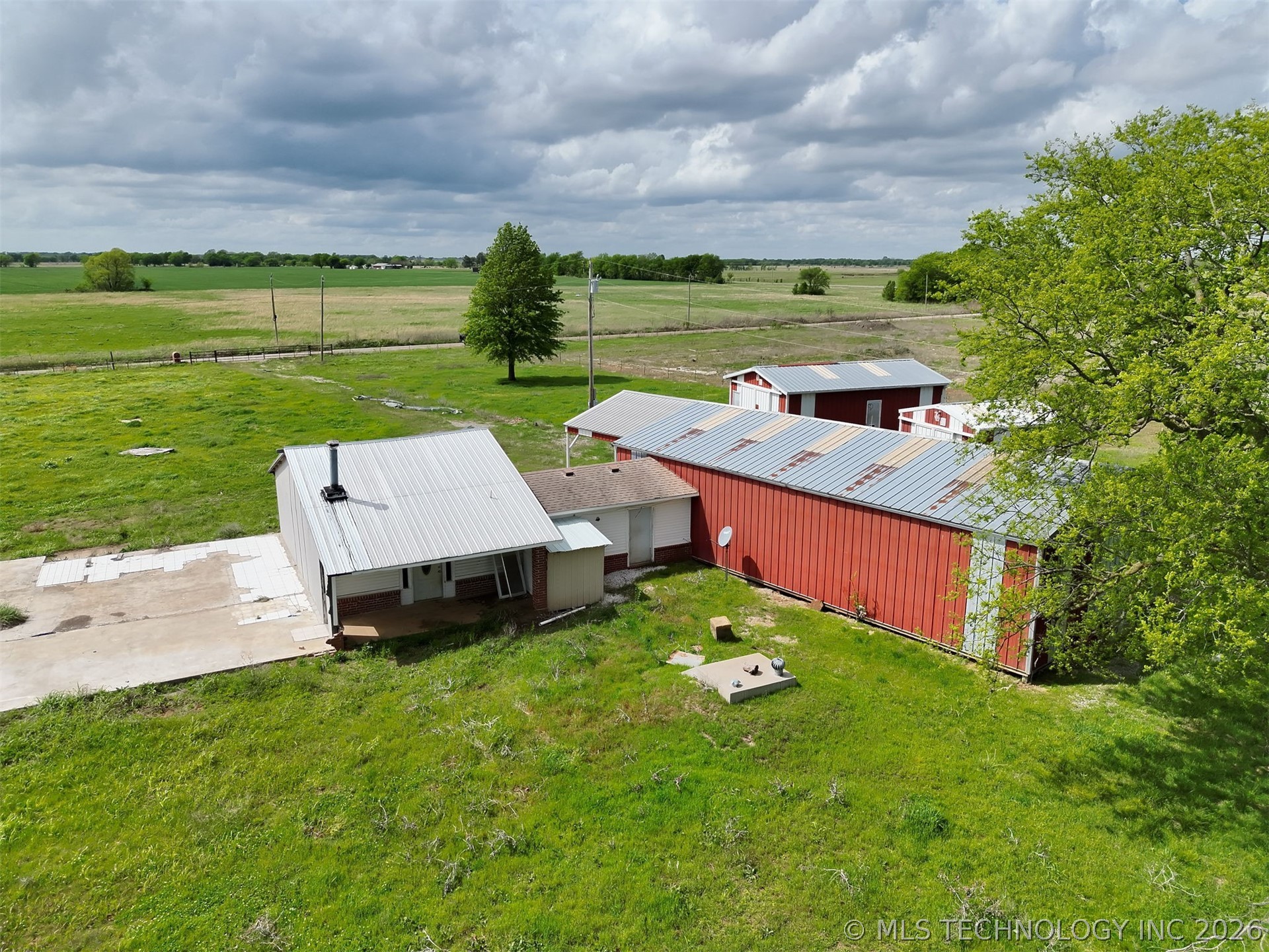 105 S 194th Street W Council Hill OK 74428
