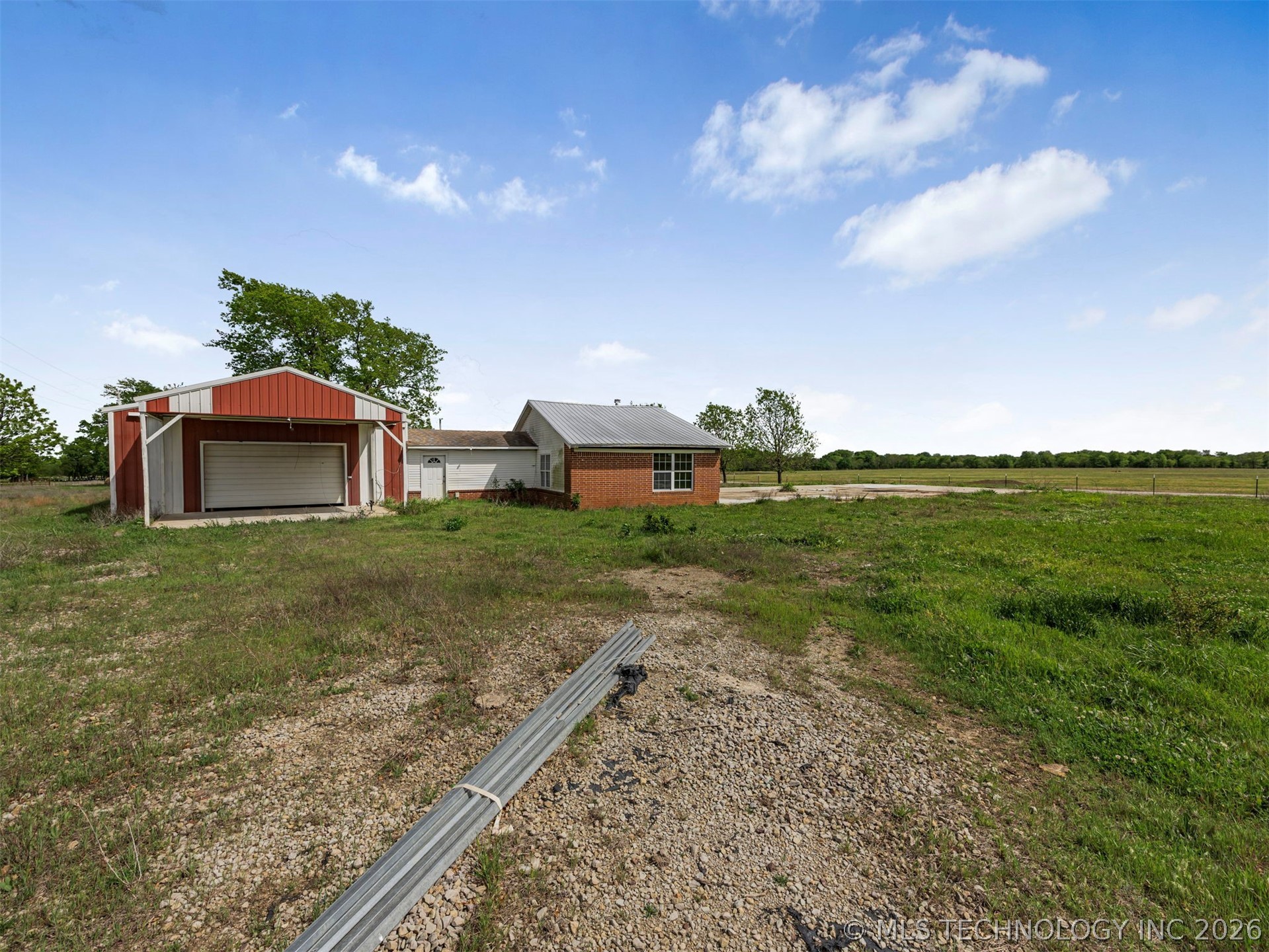 105 S 194th Street W Council Hill OK 74428