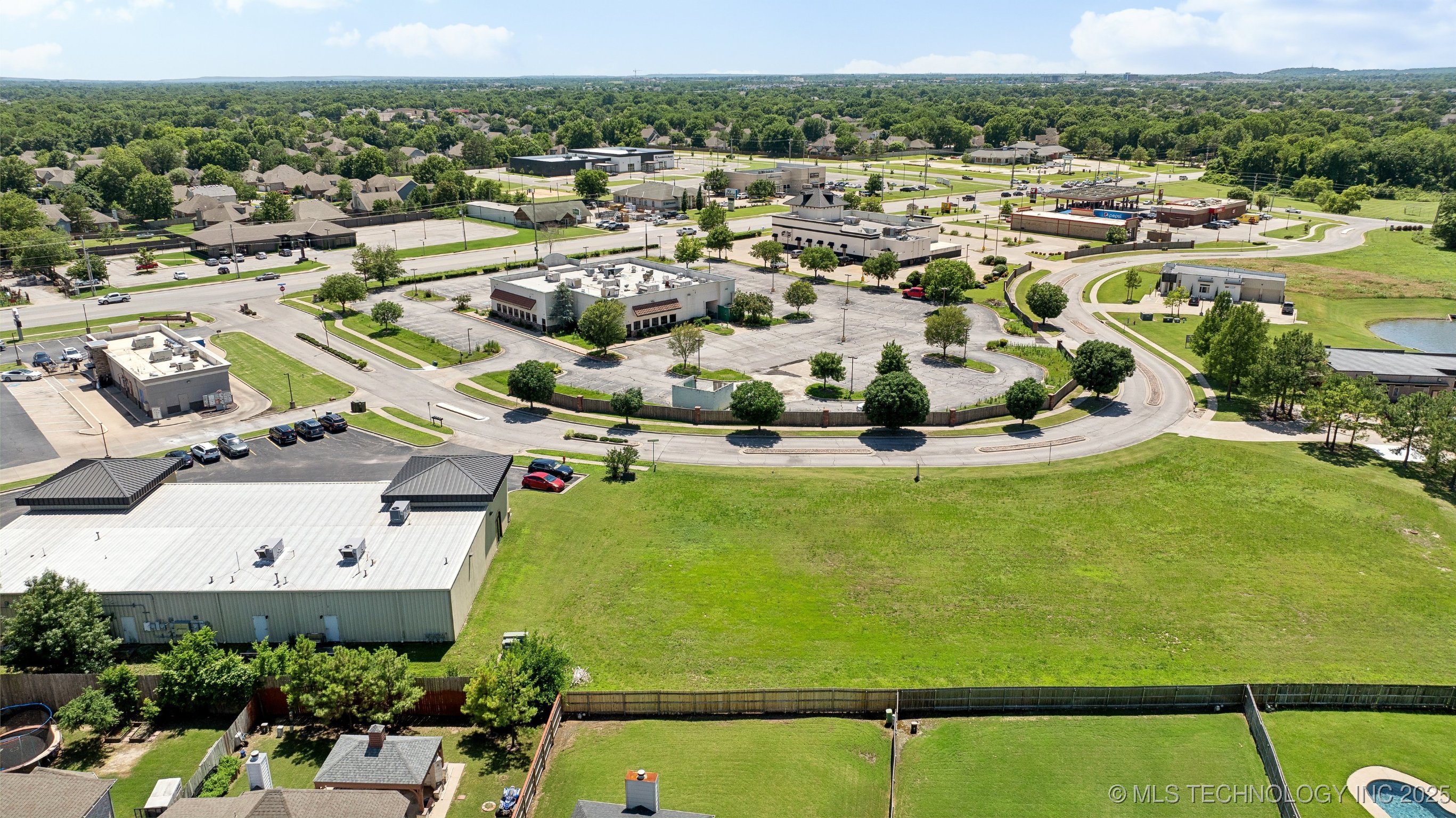 3200 W Lansing Street Broken Arrow OK 74012