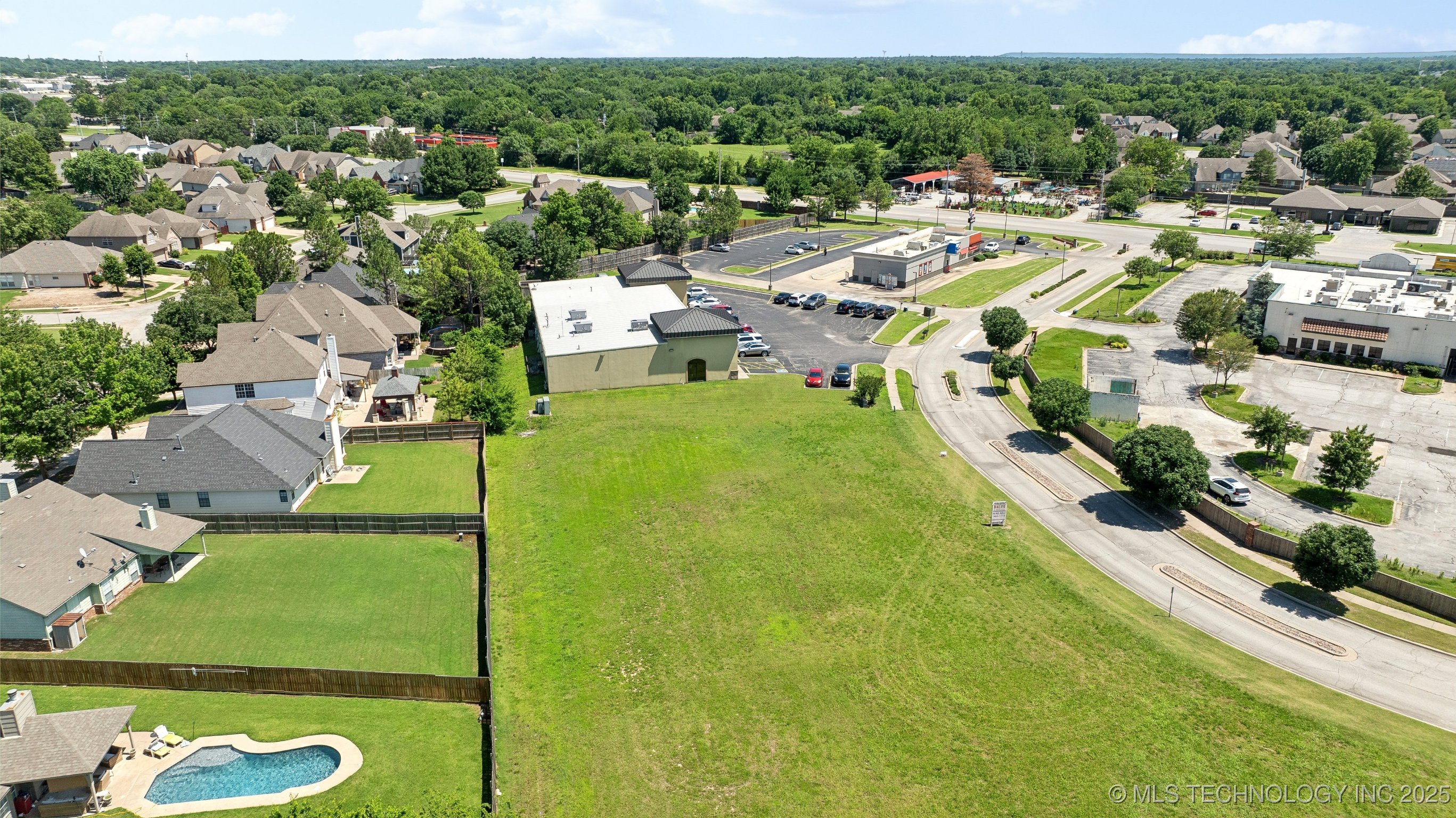 3200 W Lansing Street Broken Arrow OK 74012