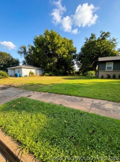 1828 E Young Street N Tulsa OK 74110