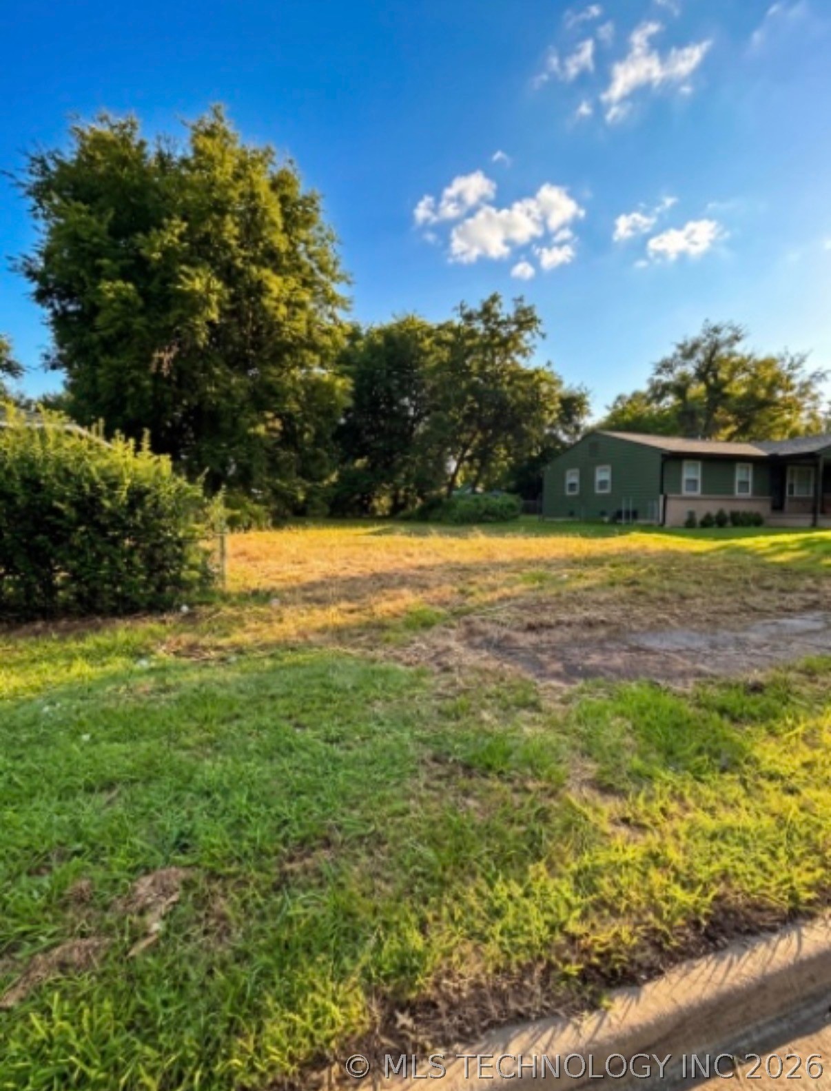 1828 E Young Street N Tulsa OK 74110