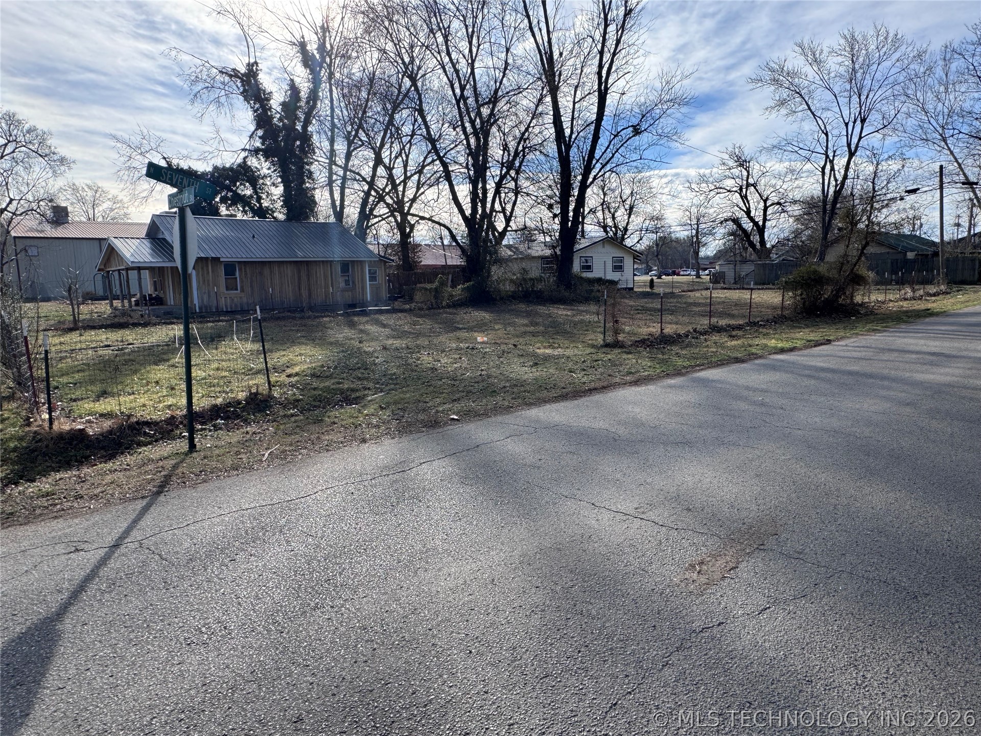 199 N Seventh Stilwell OK 74960