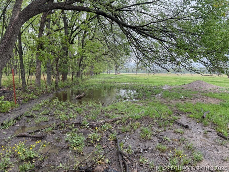 2650 Road Ramona OK 74061