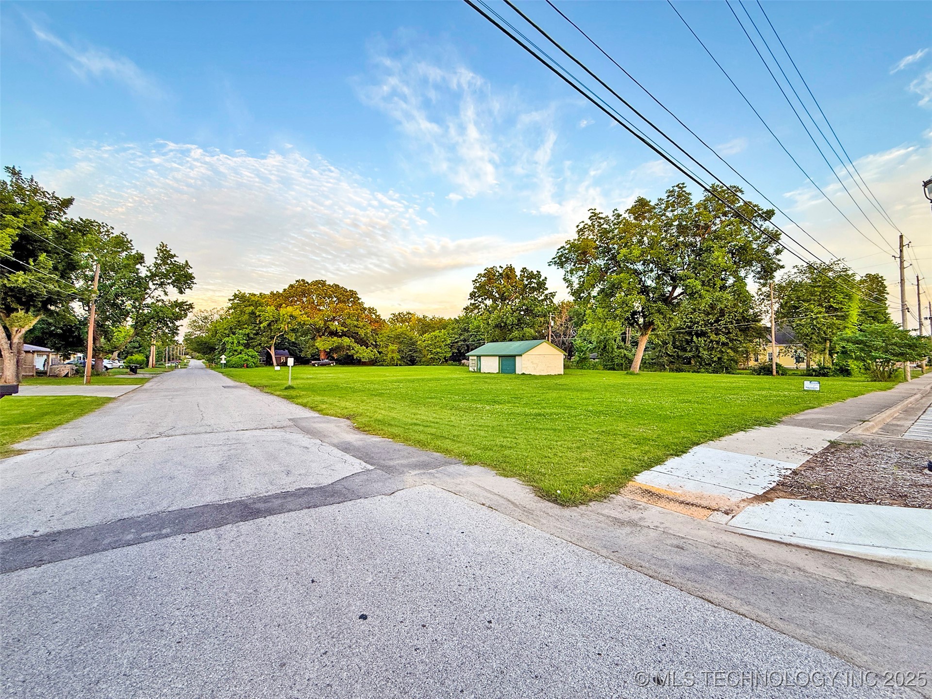 905 S Main Street Broken Arrow OK 74012