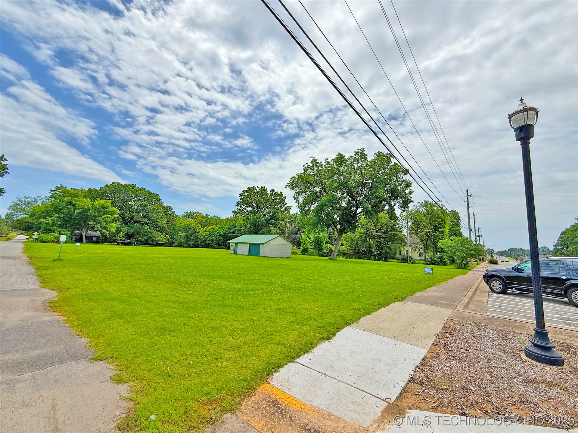 905 S Main Street Broken Arrow OK 74012