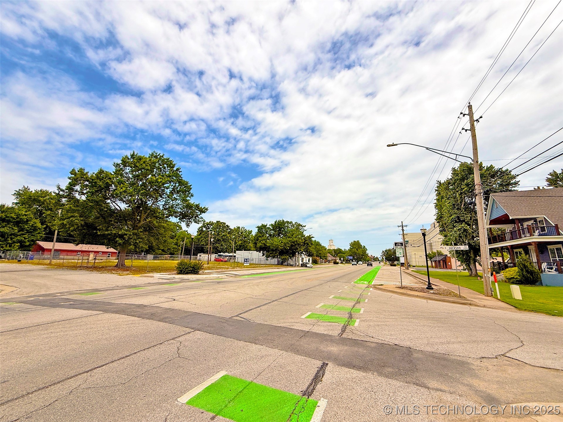 905 S Main Street Broken Arrow OK 74012
