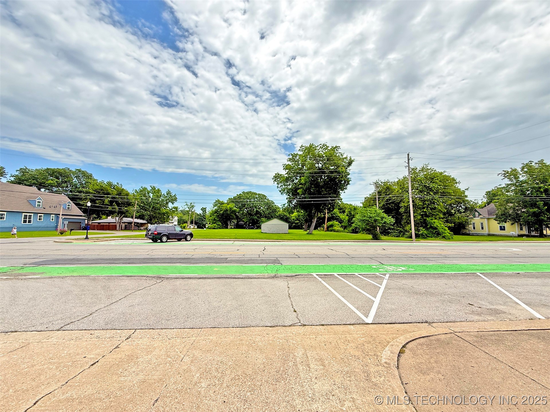 905 S Main Street Broken Arrow OK 74012
