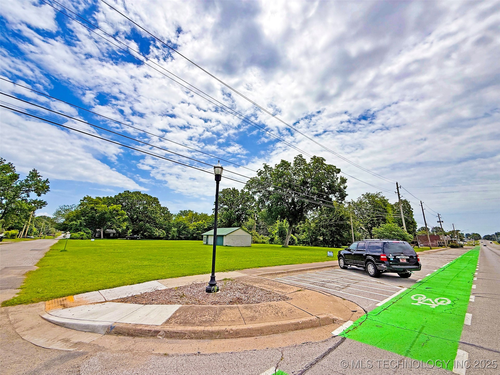 905 S Main Street Broken Arrow OK 74012