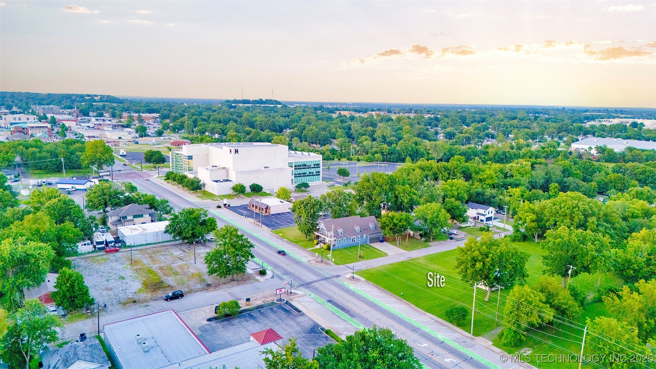905 S Main Street Broken Arrow OK 74012