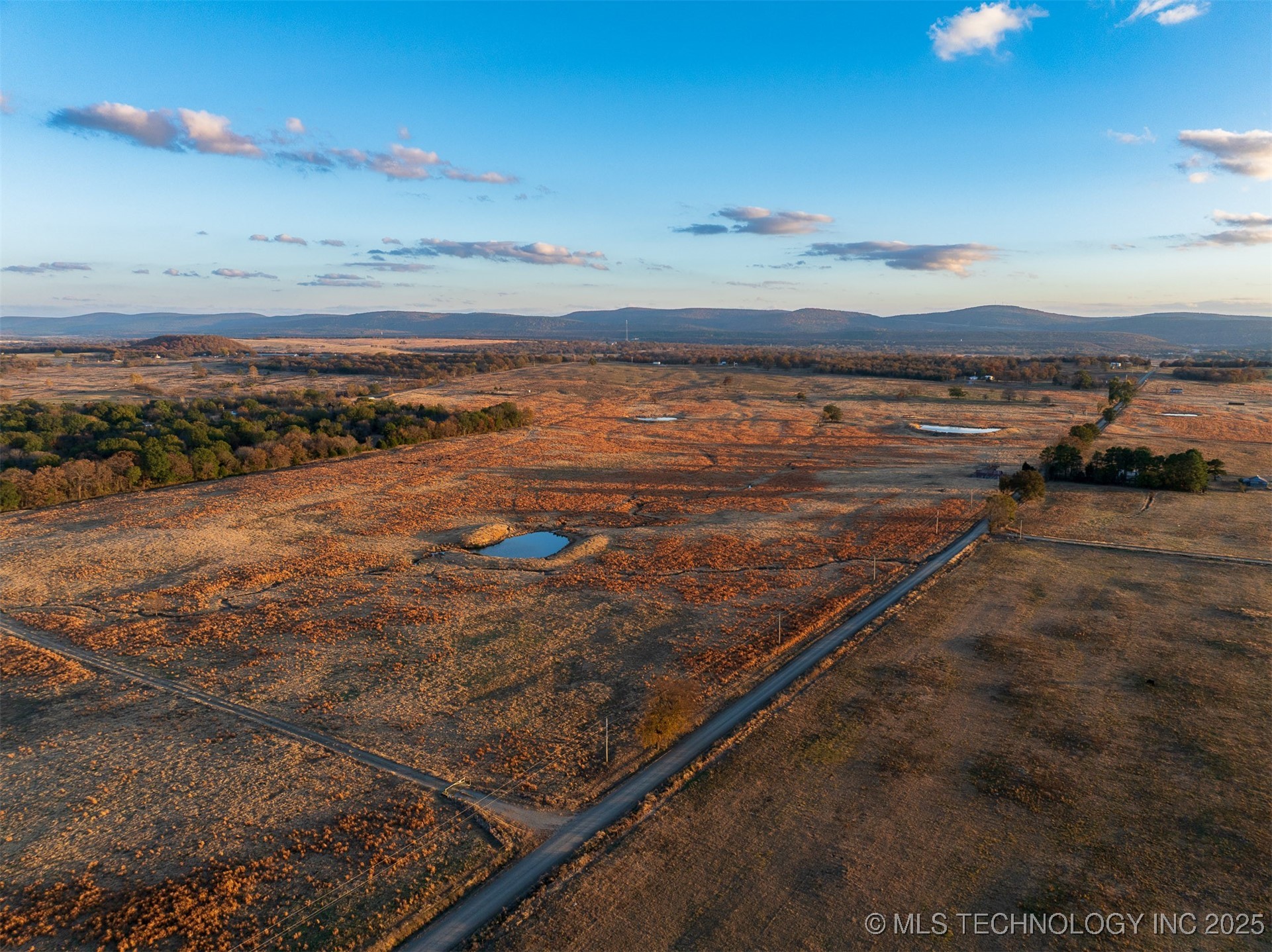 60 S County Road 4440 Mccurtain OK 74944