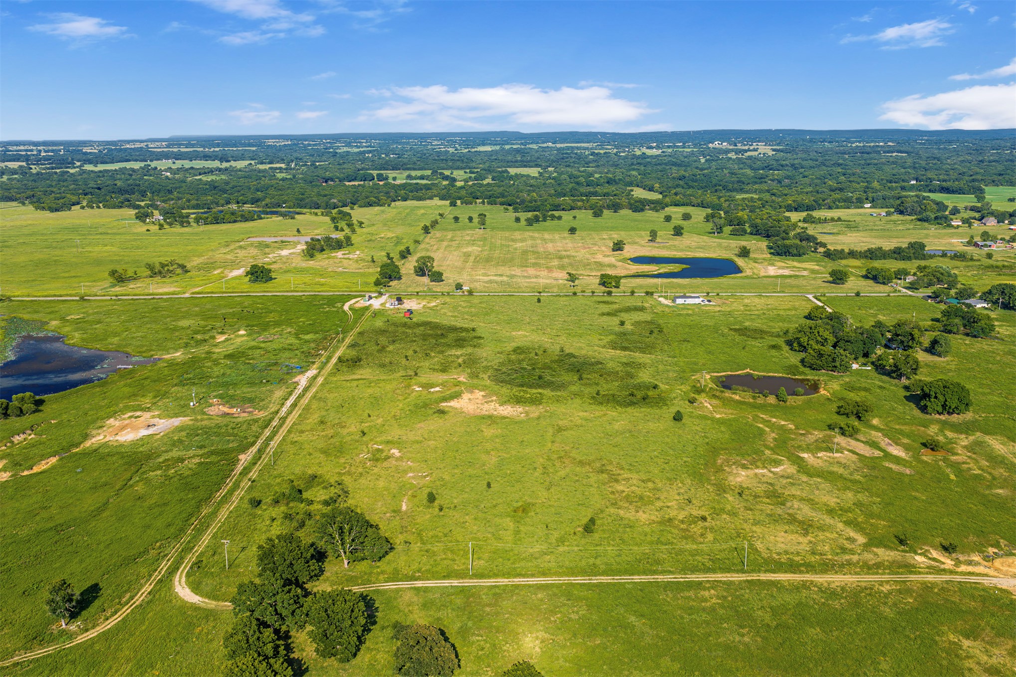 10 Dentonville Road Beggs OK 74421
