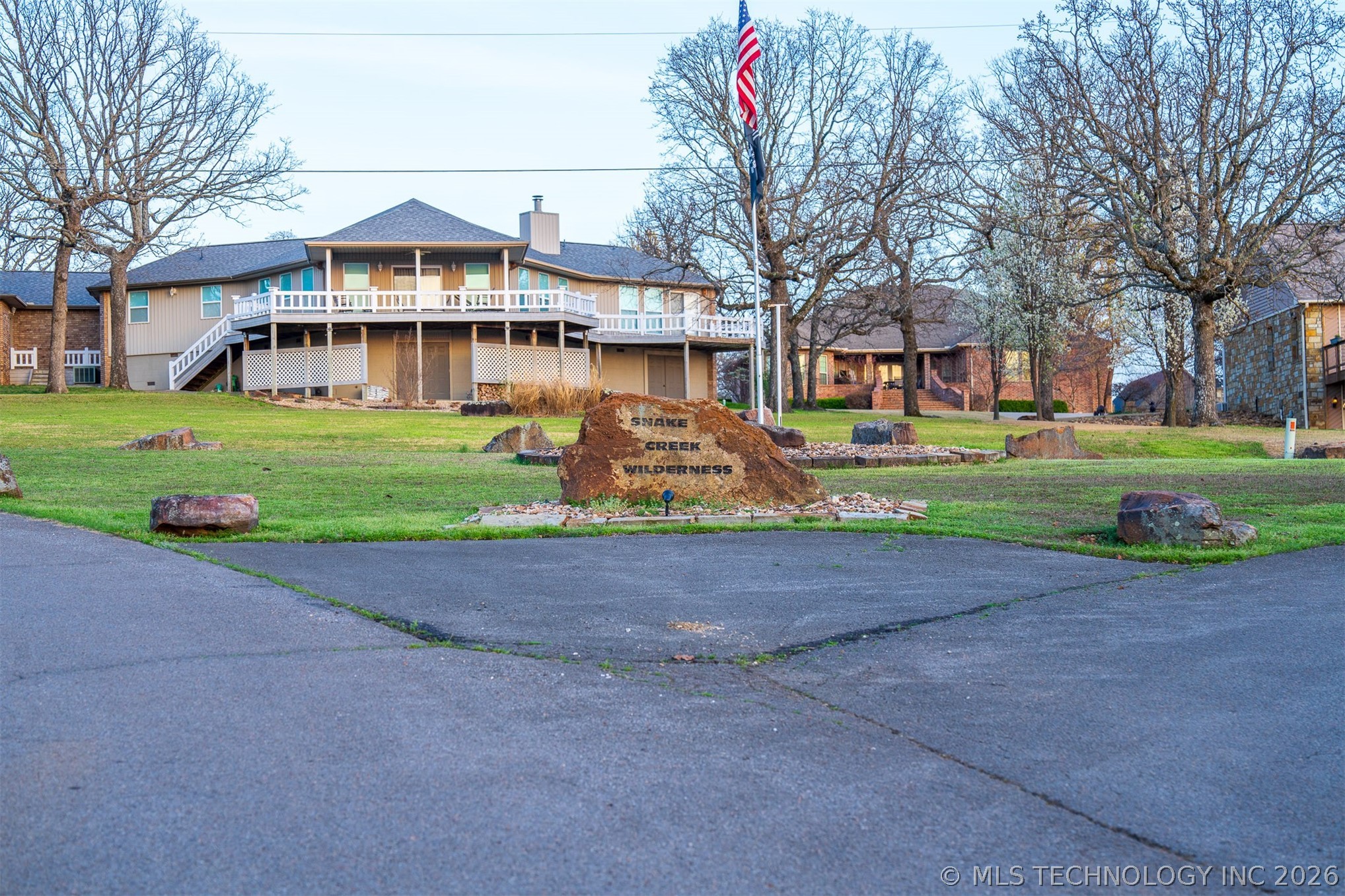 Summit Road Cookson OK 74427