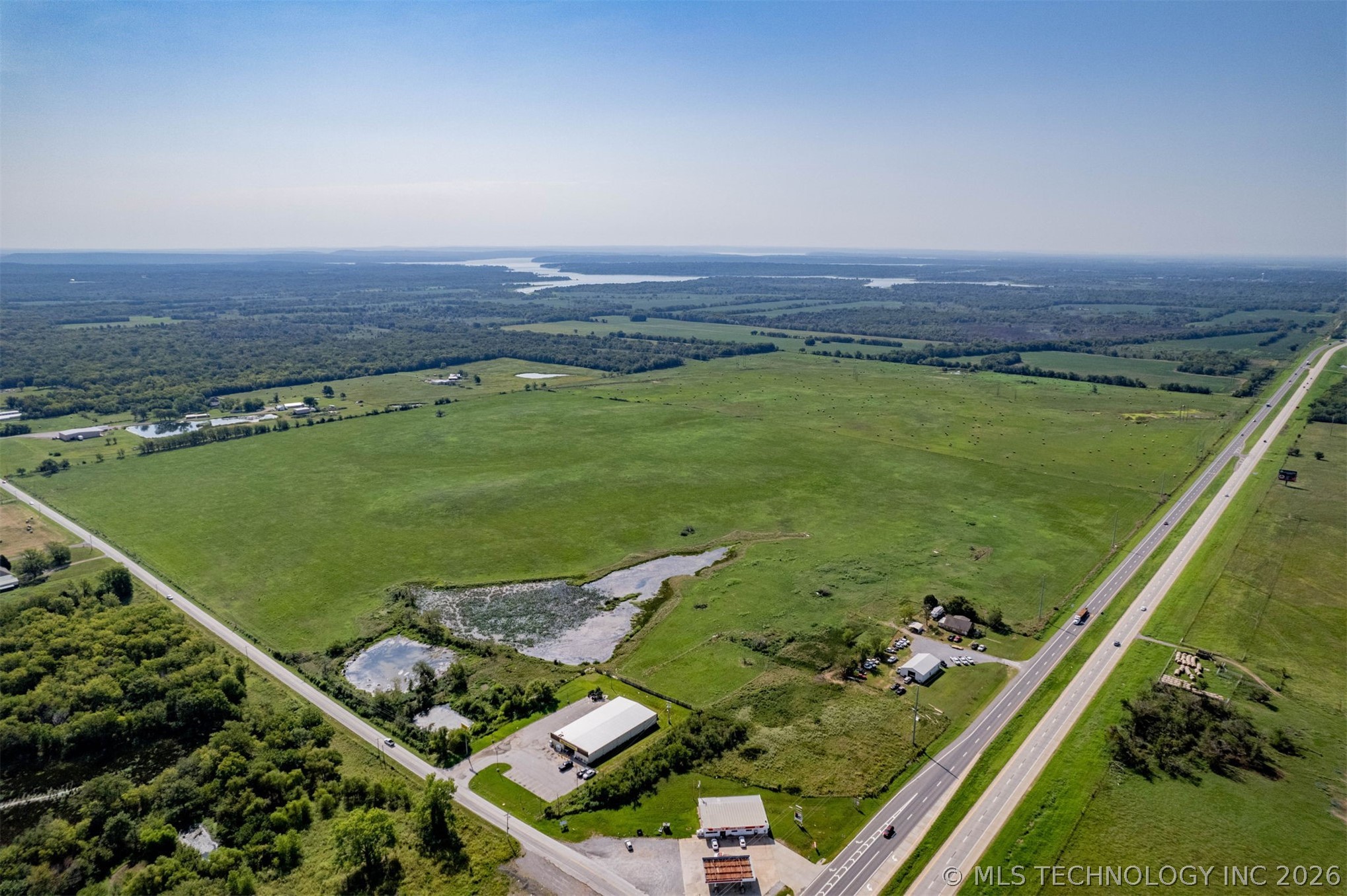 1 White Horn Cove Road Wagoner OK 74467
