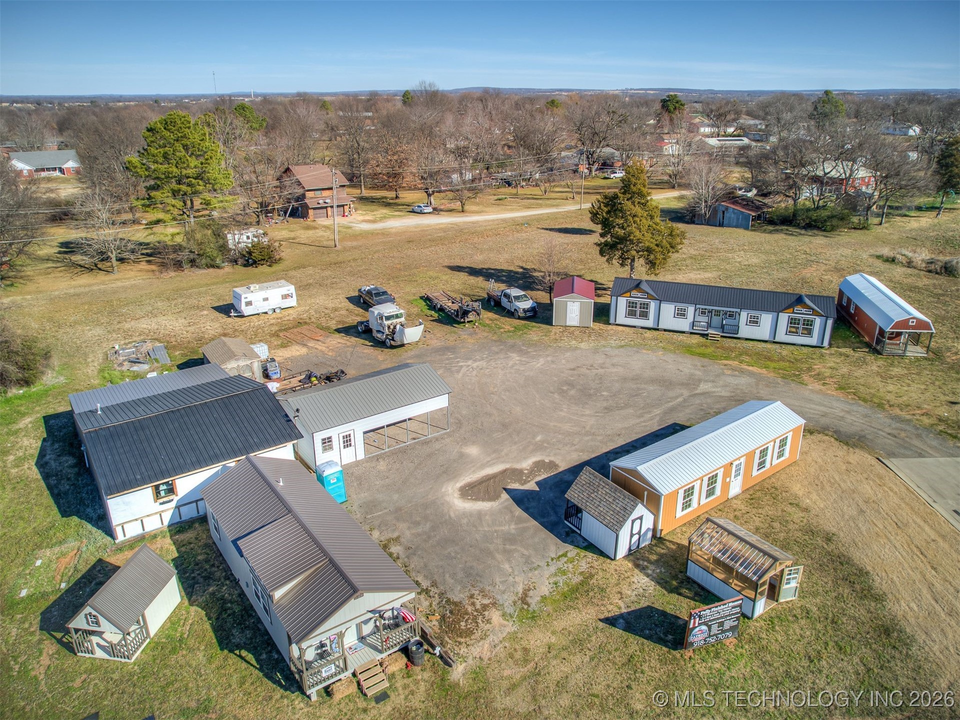 1107 W Gentry Avenue Checotah OK 74426