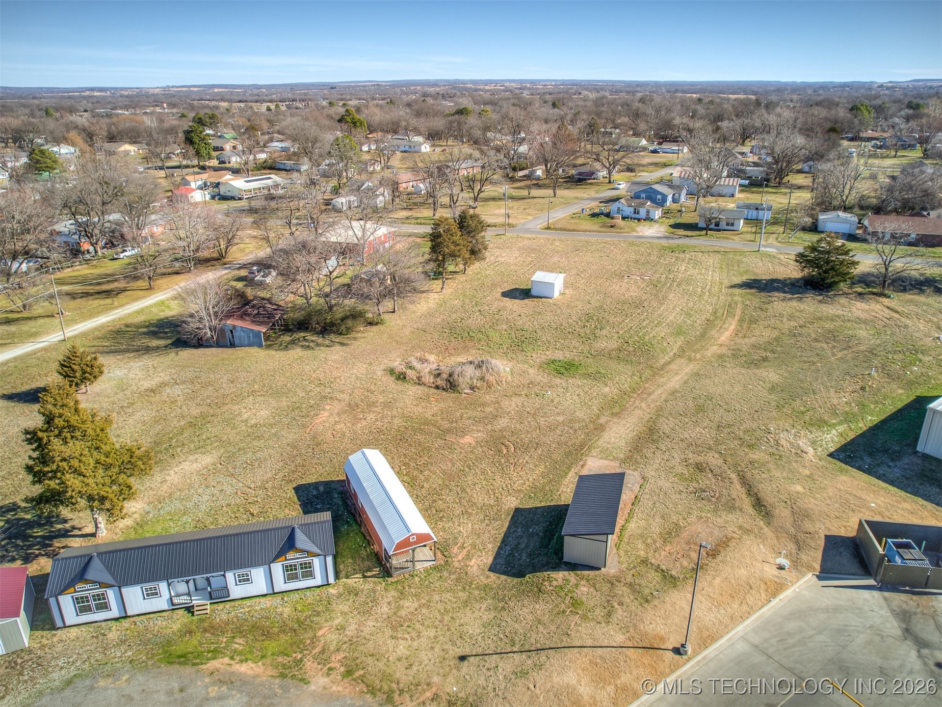 1107 W Gentry Avenue Checotah OK 74426